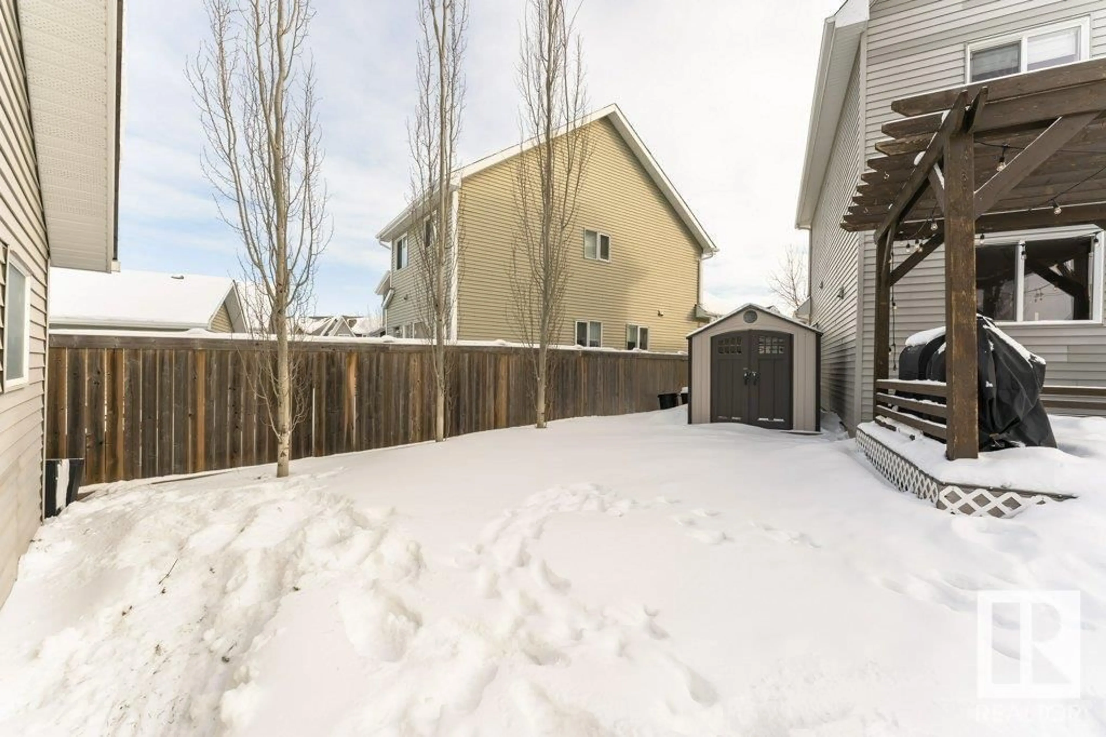 Patio, street for 7212 21 AV SW, Edmonton Alberta T6X0L5