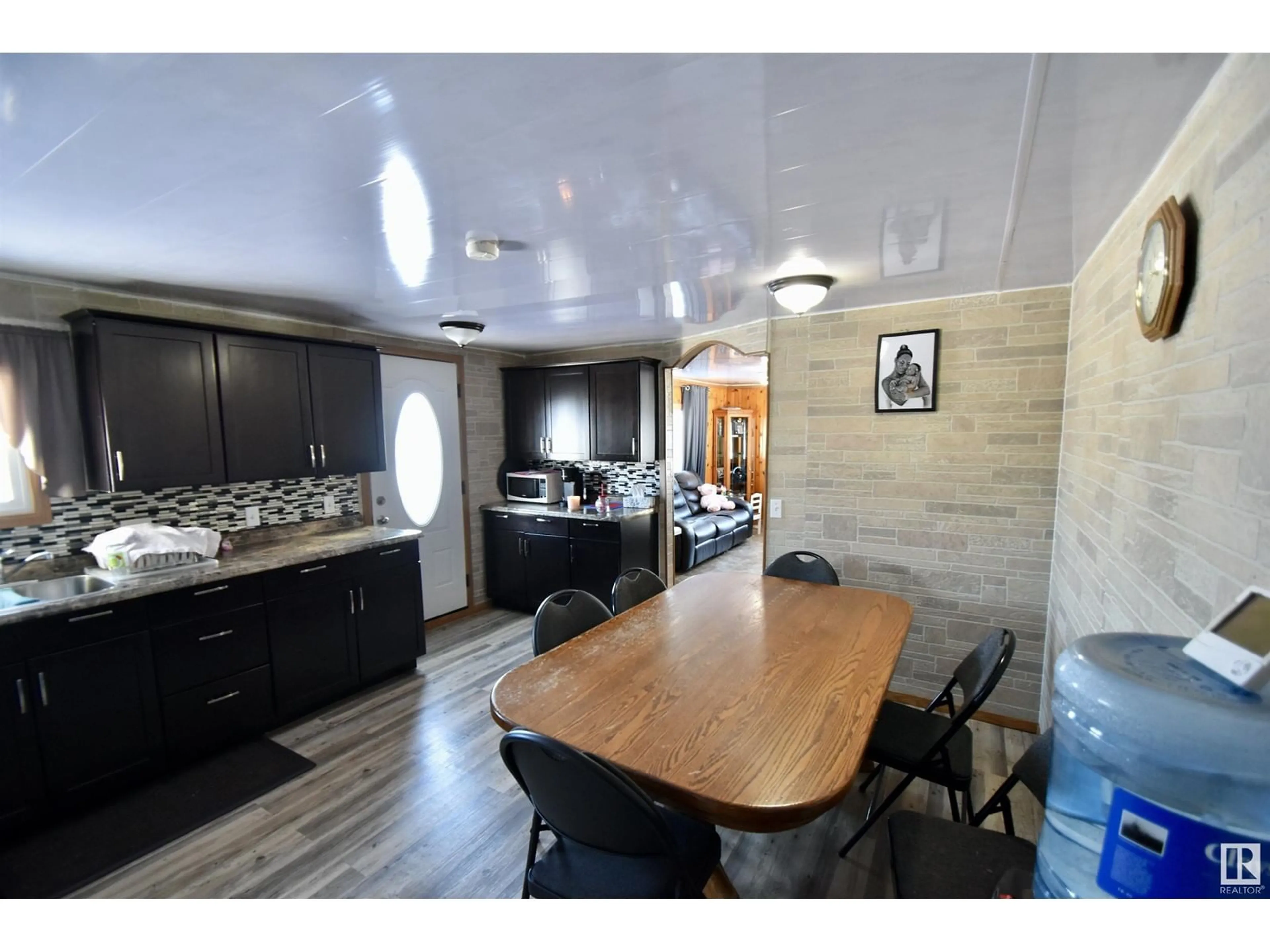 Open concept kitchen, unknown for 553065 RR 134, Rural Two Hills County Alberta T0B4K0