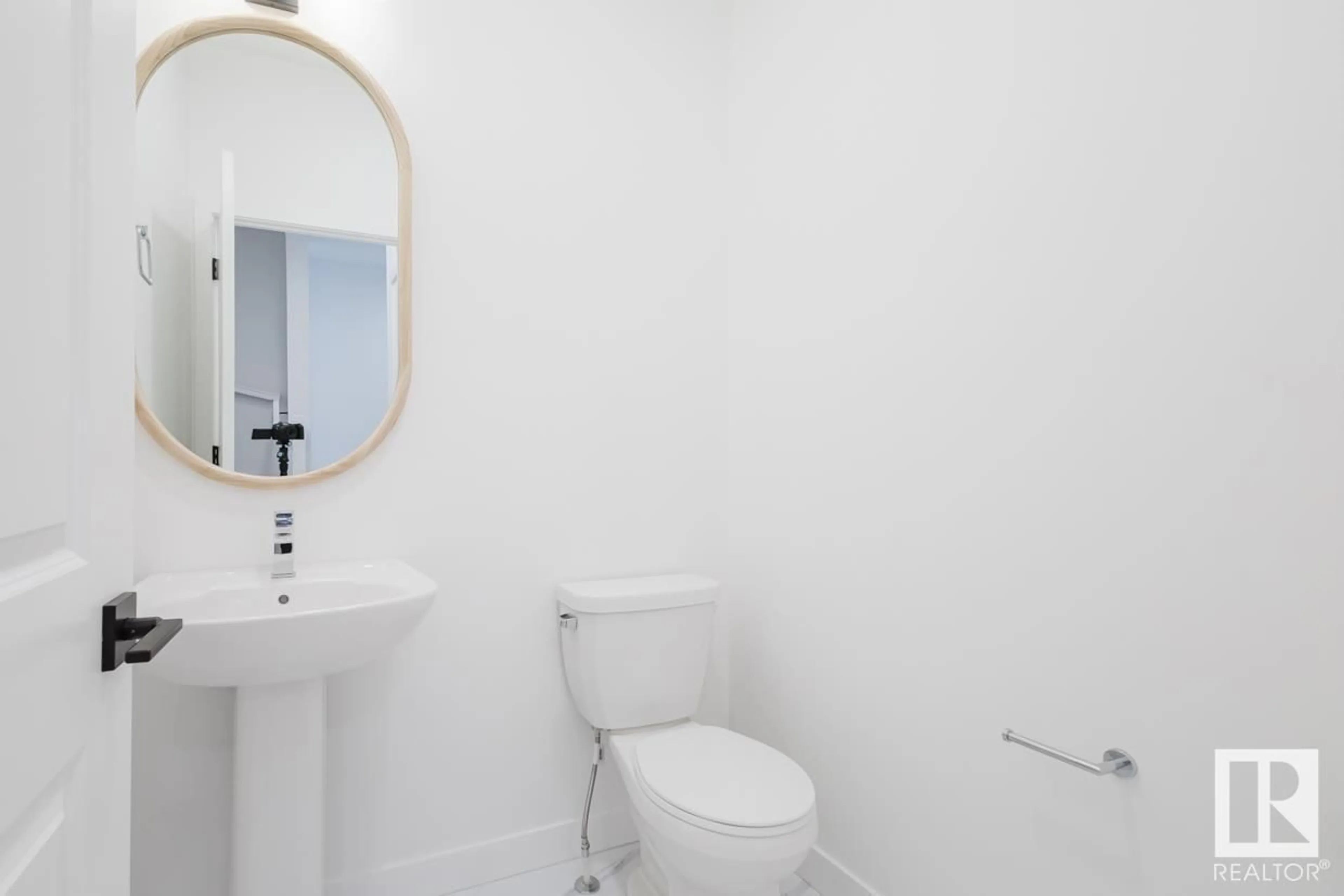Standard bathroom, floor is not visible for 4219 206 ST, Edmonton Alberta T6M3E3