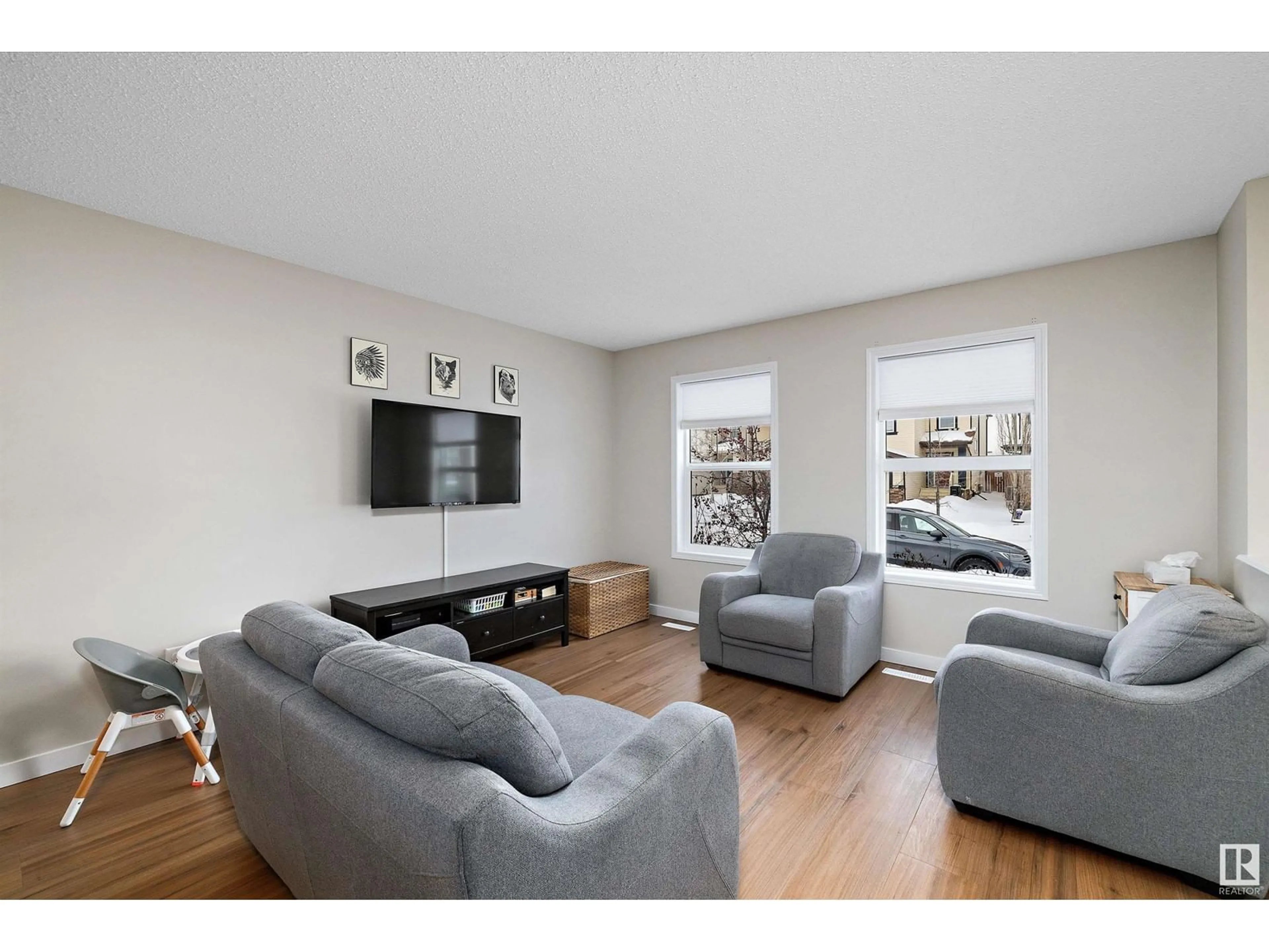 Living room with furniture, unknown for 21917 99A AV NW, Edmonton Alberta T5T4T2