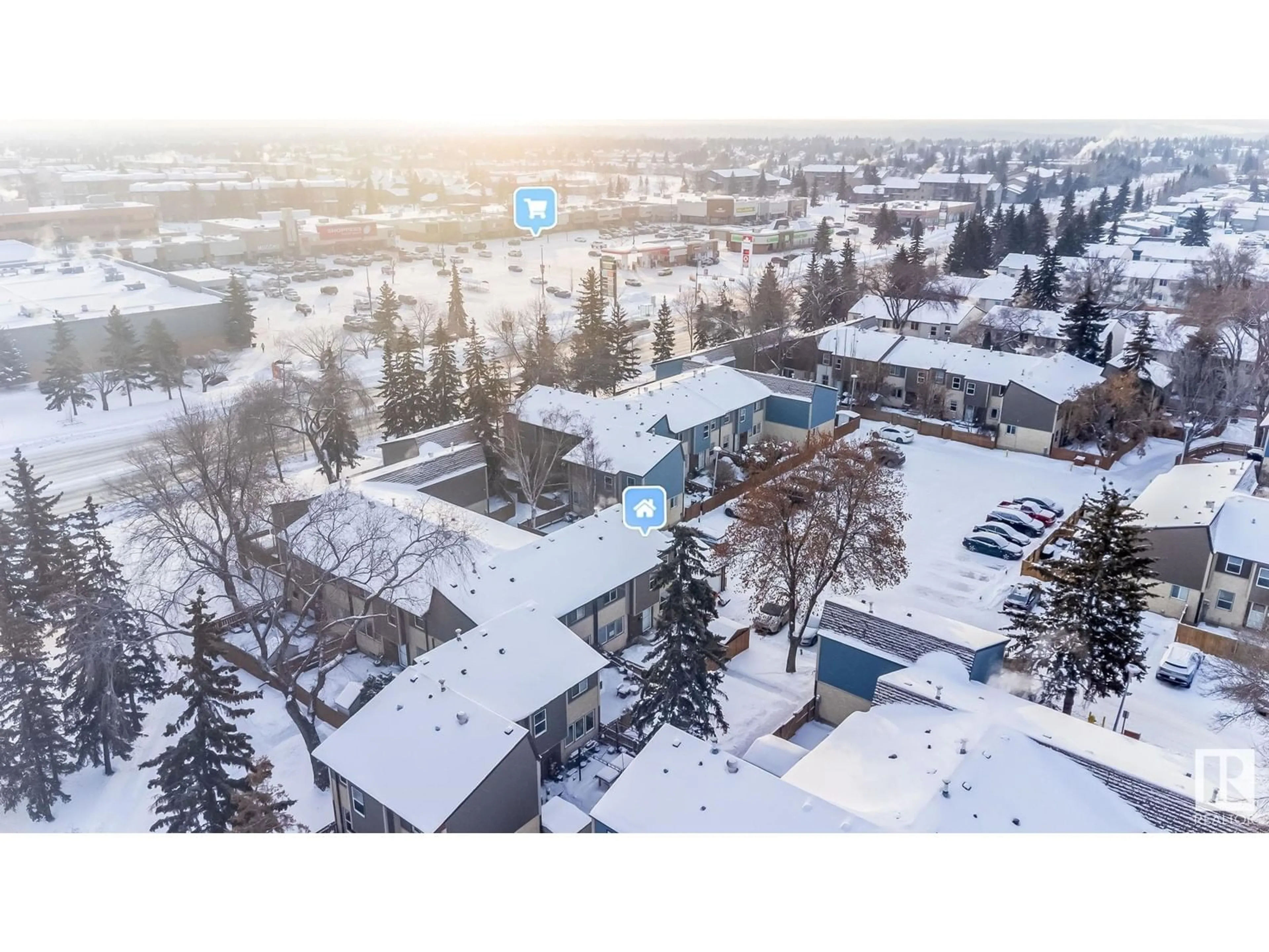 A pic from outside/outdoor area/front of a property/back of a property/a pic from drone, unknown for 62 willowdale PL NW NW, Edmonton Alberta T5T1Z4