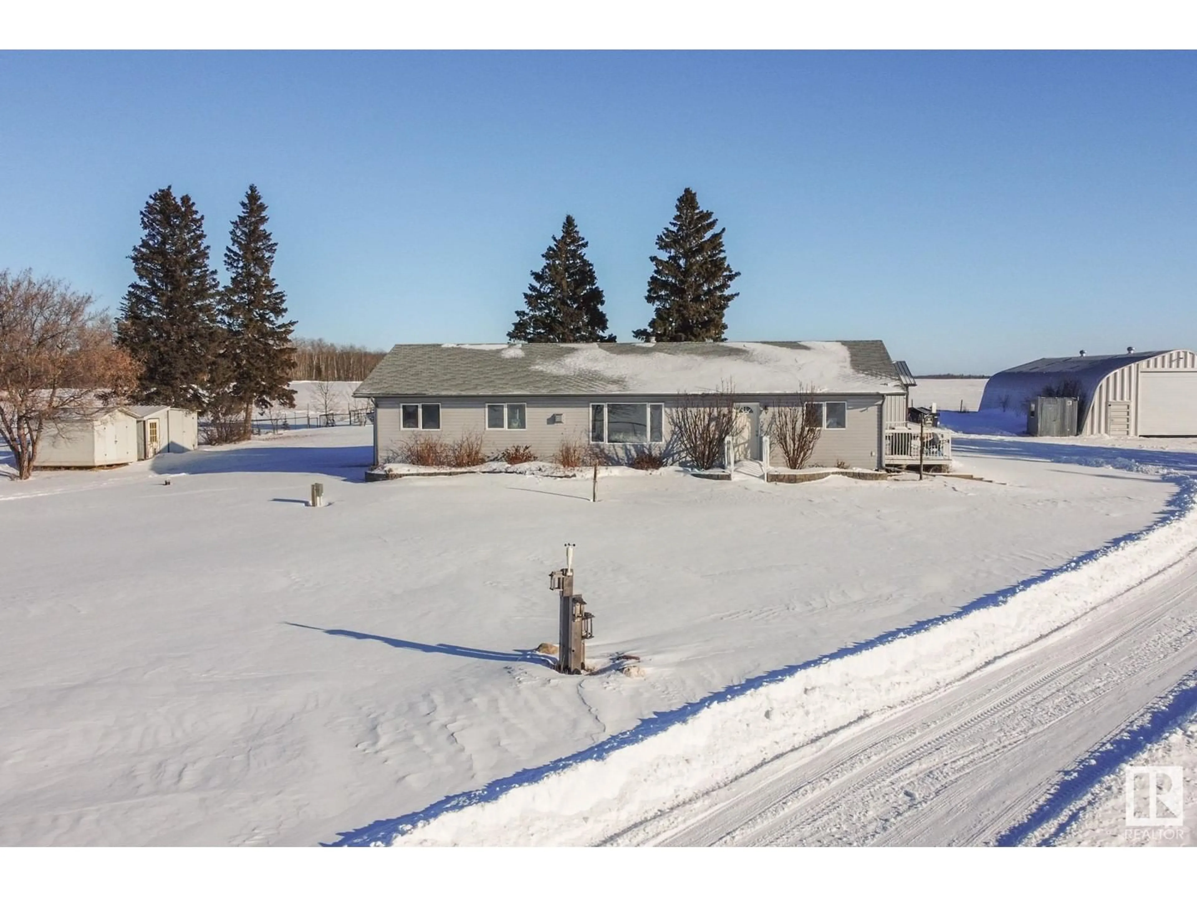 A pic from outside/outdoor area/front of a property/back of a property/a pic from drone, unknown for 61229 Rge Rd 483, Rural Bonnyville M.D. Alberta T0A1P0