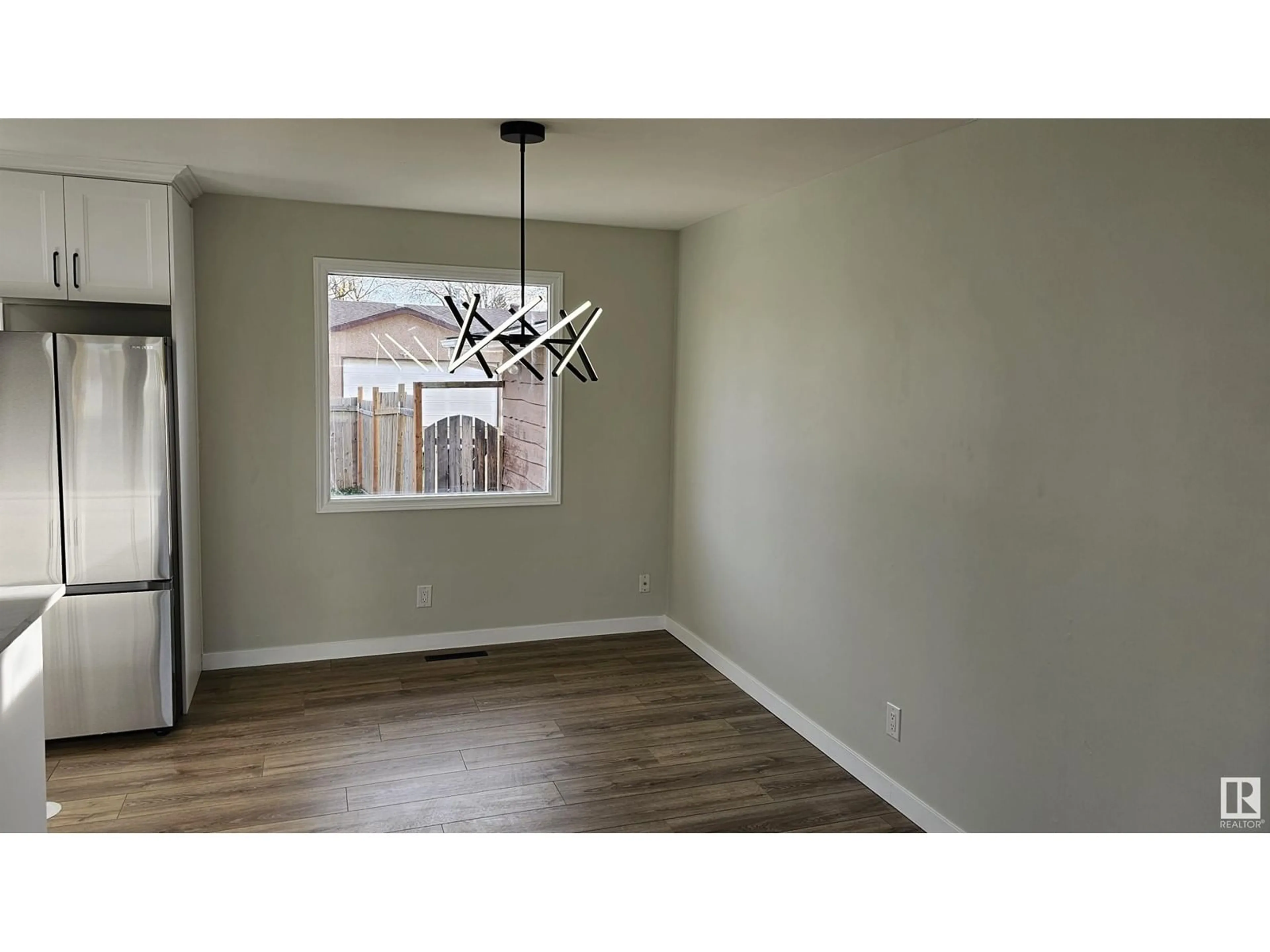 A pic of a room for 6507 45A AV, Camrose Alberta T4V0C8