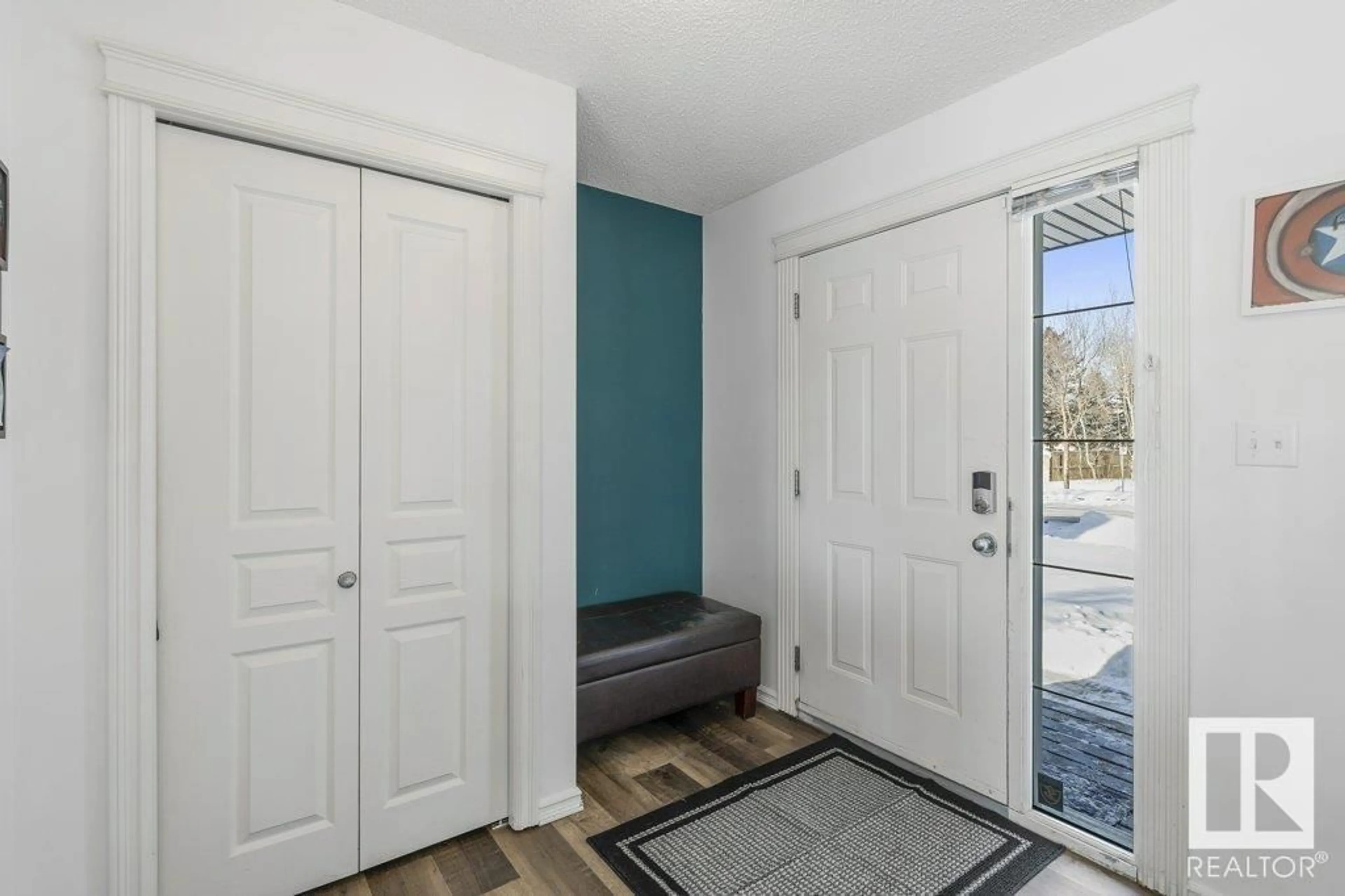 Indoor entryway for 58 ERIN RIDGE DR, St. Albert Alberta T8N7H1