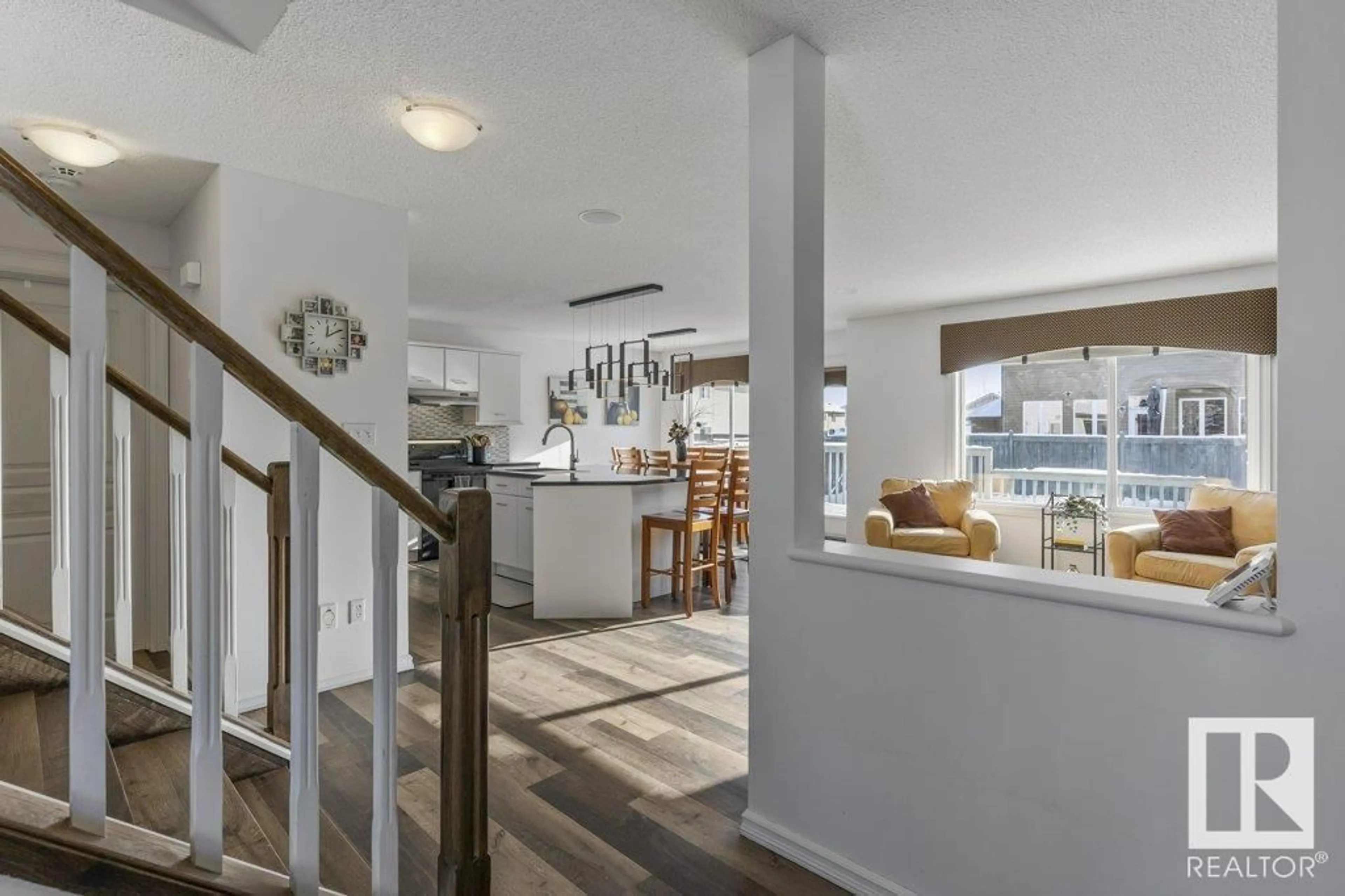 Open concept kitchen, unknown for 58 ERIN RIDGE DR, St. Albert Alberta T8N7H1