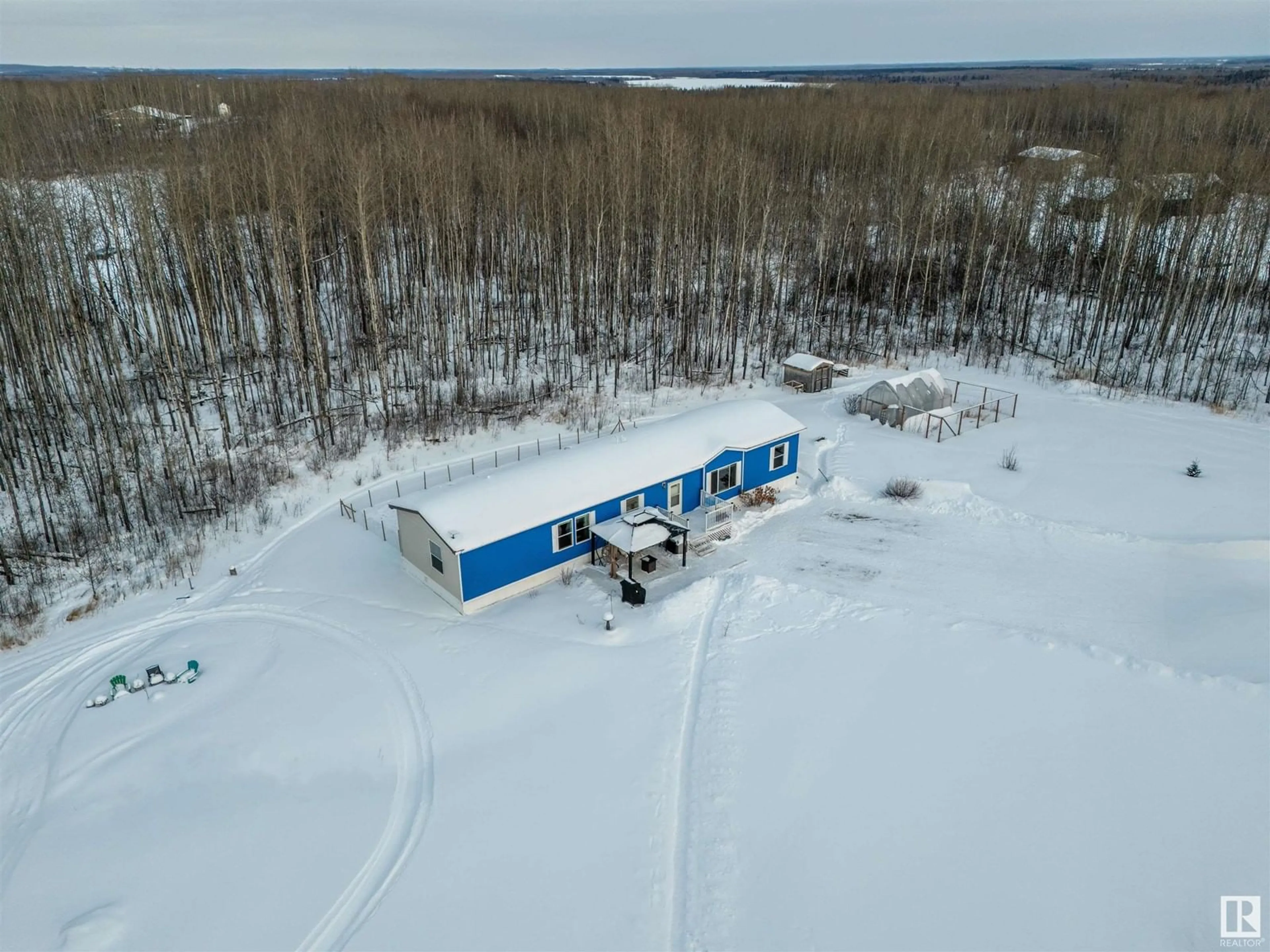 A pic from outside/outdoor area/front of a property/back of a property/a pic from drone, building for 62513 RGE RD 411, Rural Bonnyville M.D. Alberta T9M1P1