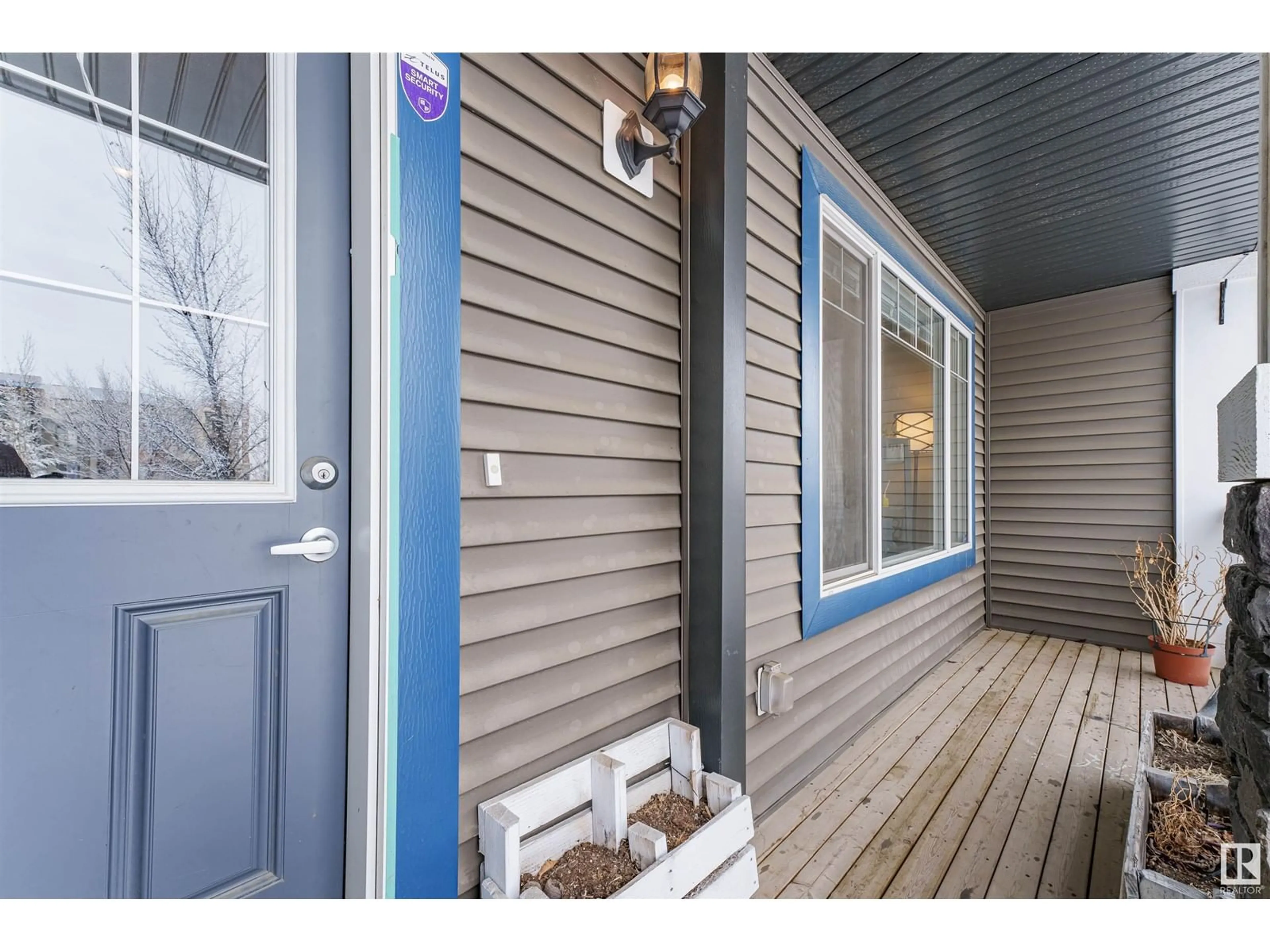 Indoor entryway for #54 8209 217 ST NW, Edmonton Alberta T5T6Z4