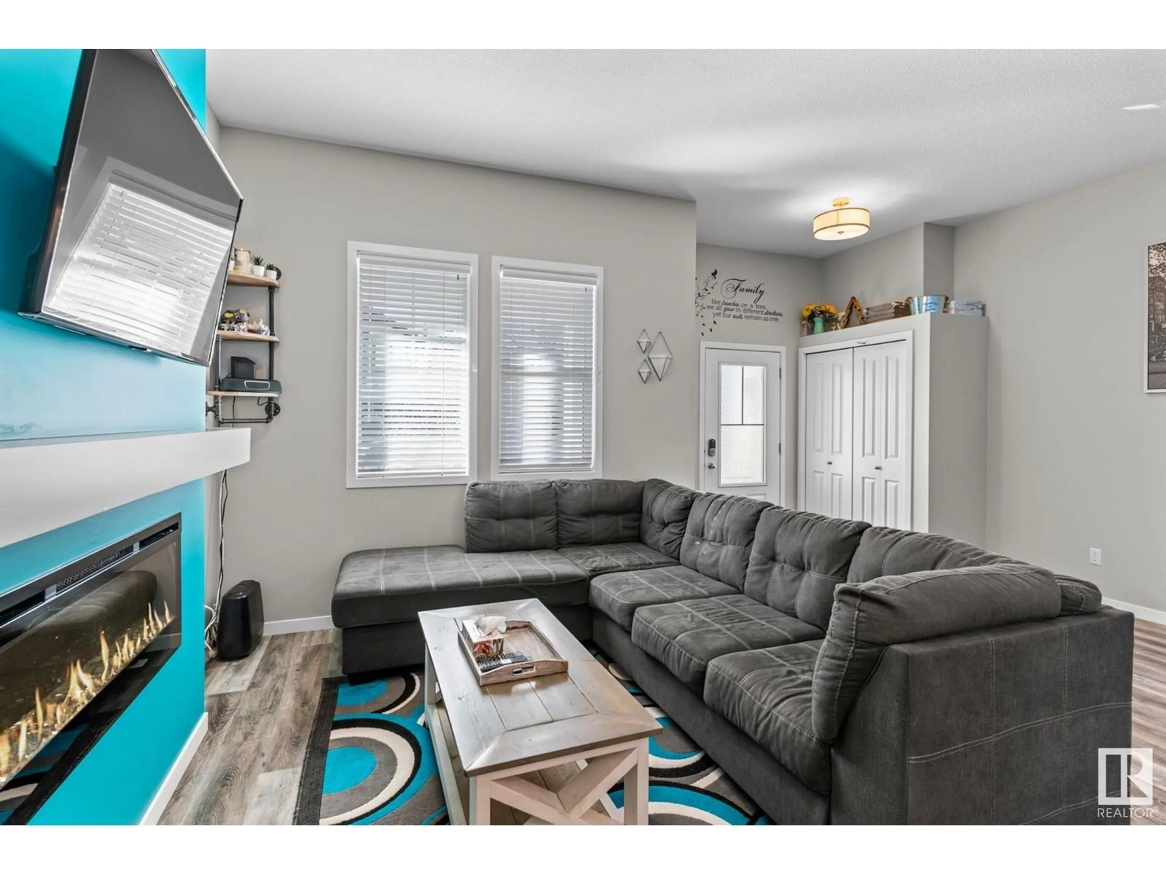 Living room with furniture, unknown for 3115 CHOKECHERRY BEND BN SW, Edmonton Alberta T6X2M2