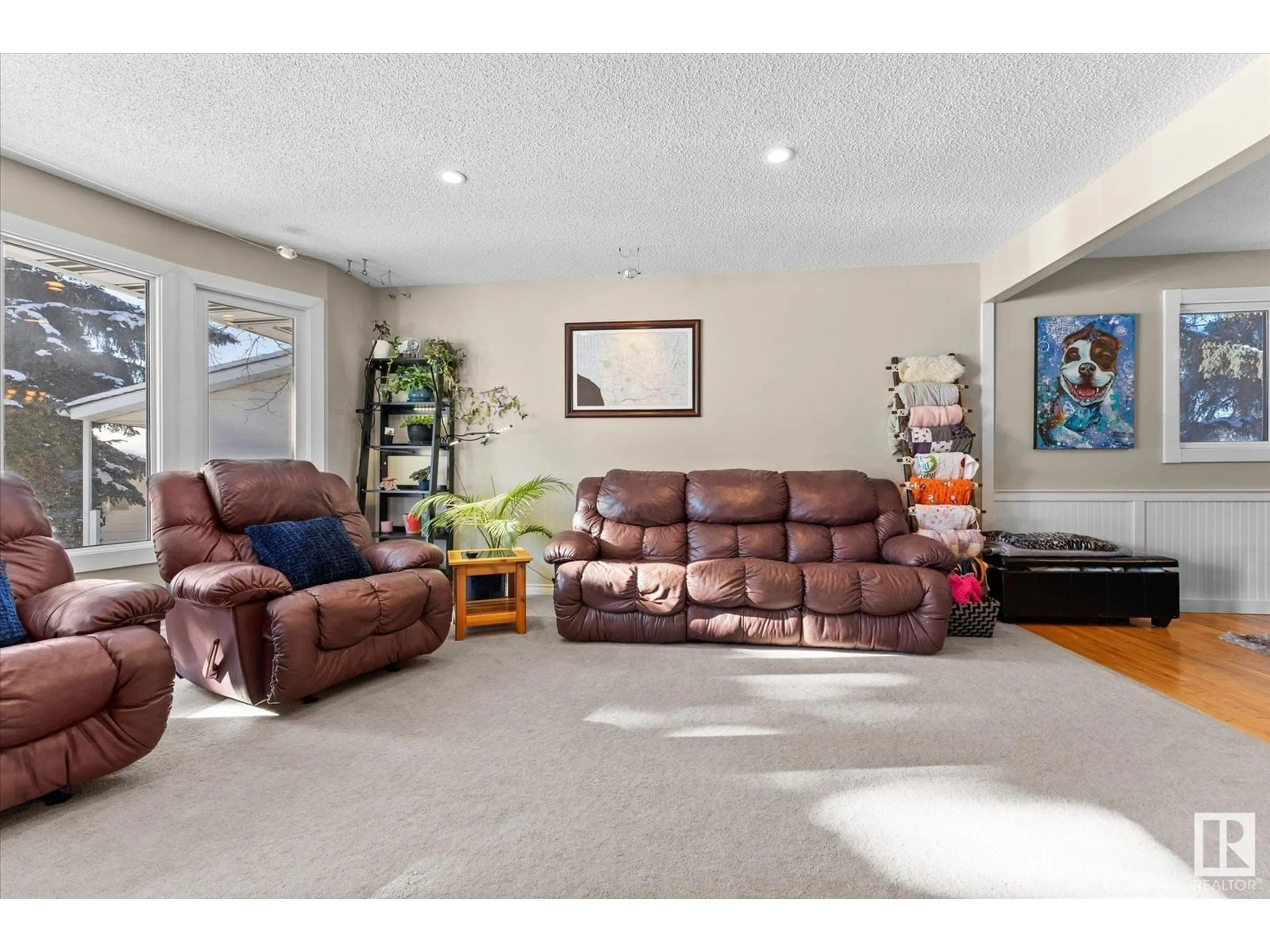 Living room with furniture, unknown for 119 GLENRIDGE PL, Sherwood Park Alberta T8A3A3