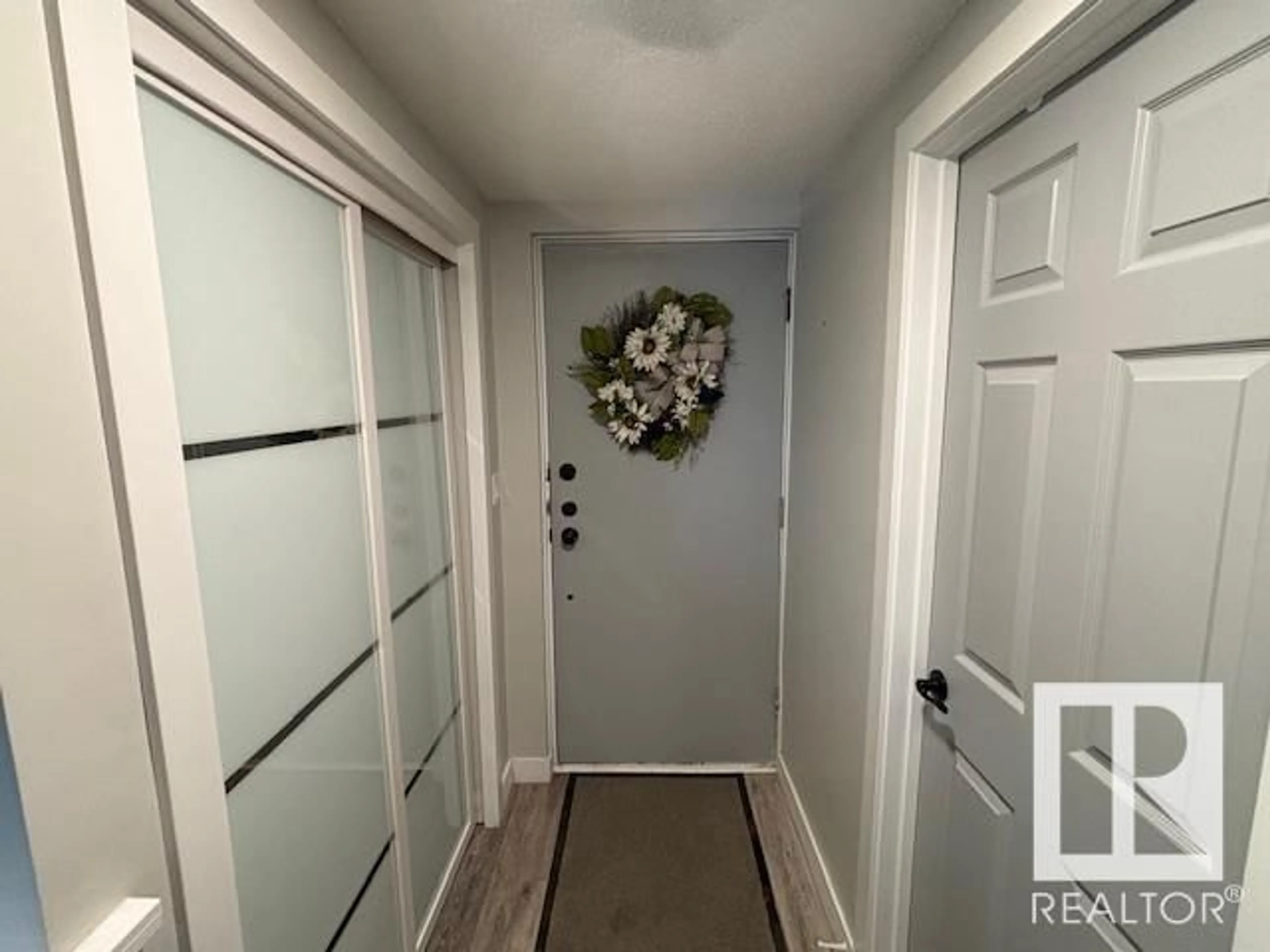 Indoor entryway for 5004 56, Rural Lac Ste. Anne County Alberta T0E0A0