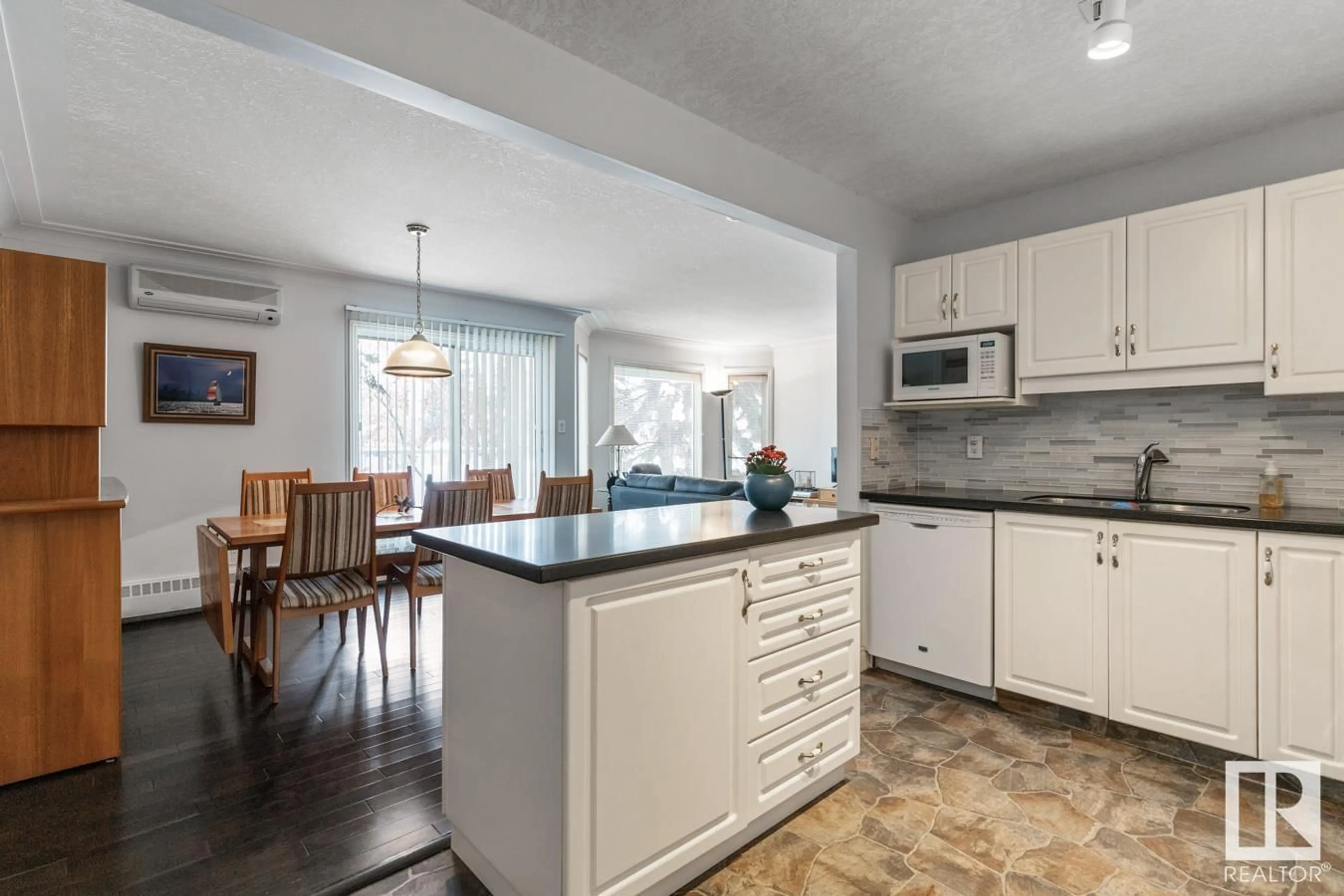 Open concept kitchen, ceramic/tile floor for #50 9908 80 AV NW, Edmonton Alberta T6E6L7