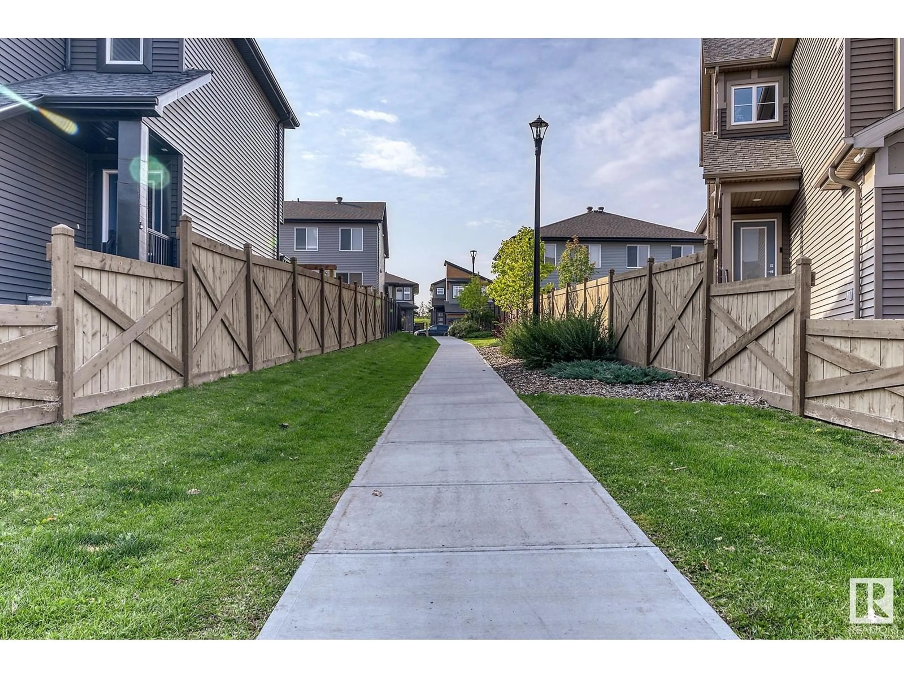 A pic from outside/outdoor area/front of a property/back of a property/a pic from drone, street for 2082 GRAYDON HILL CR SW, Edmonton Alberta T6W4C7