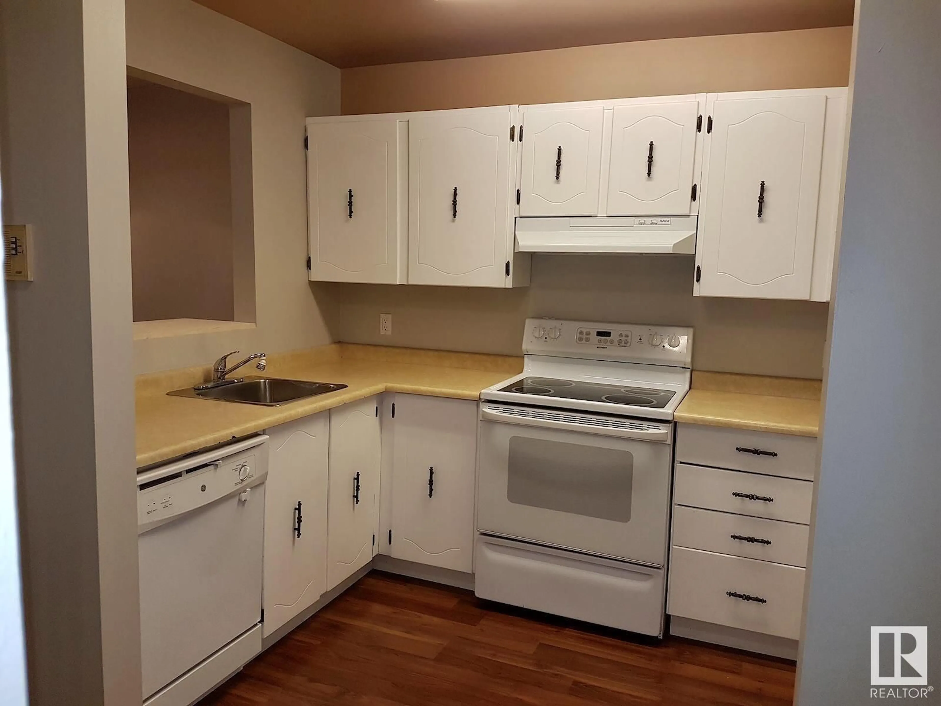 Standard kitchen, wood/laminate floor for #306 14916 26 ST NW, Edmonton Alberta T5Y2G4