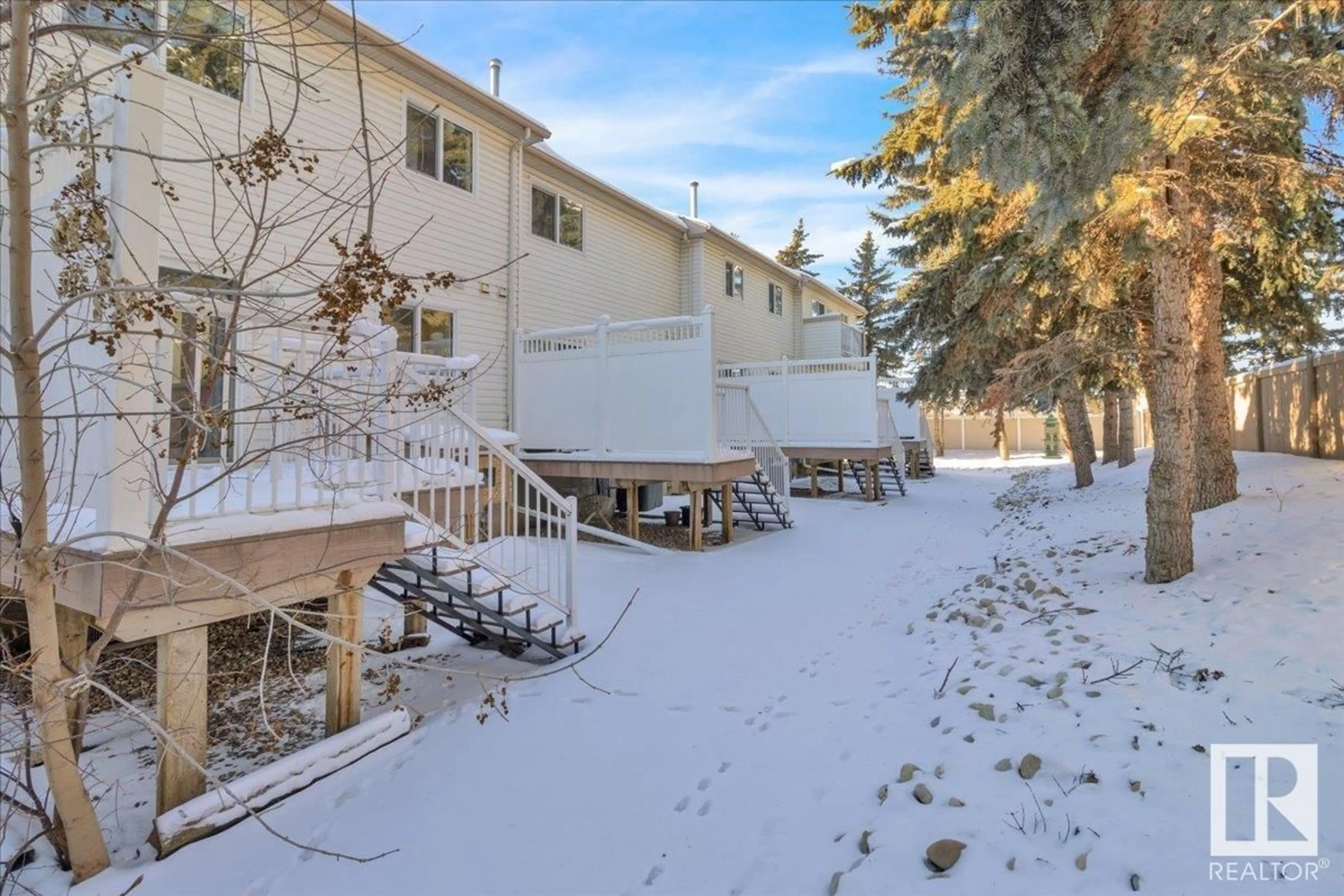 Patio, unknown for #39 9630 176 ST NW, Edmonton Alberta T5T6E1