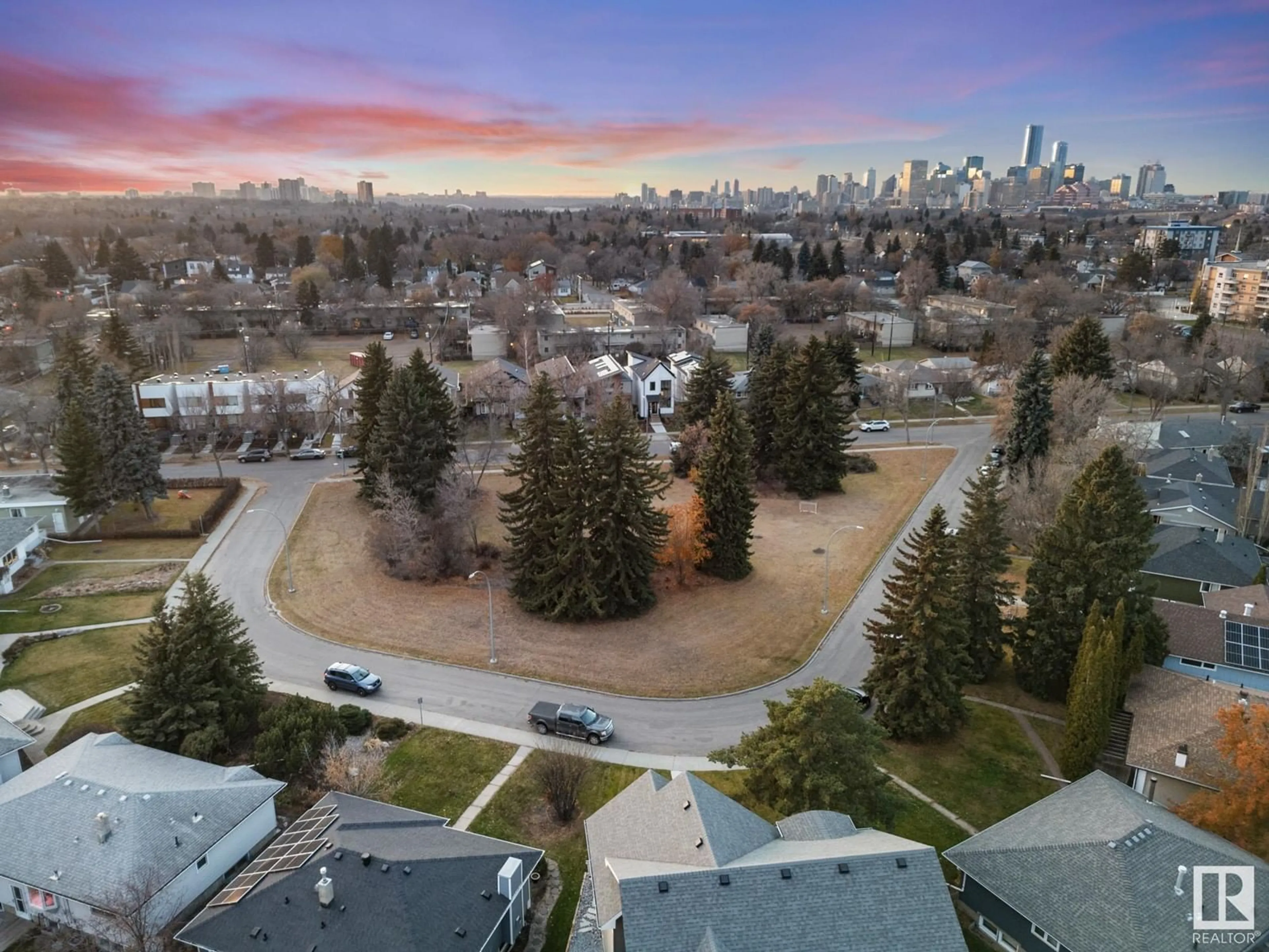 A pic from outside/outdoor area/front of a property/back of a property/a pic from drone, city buildings view from balcony for 9331 83 ST NW, Edmonton Alberta T6C2Z6