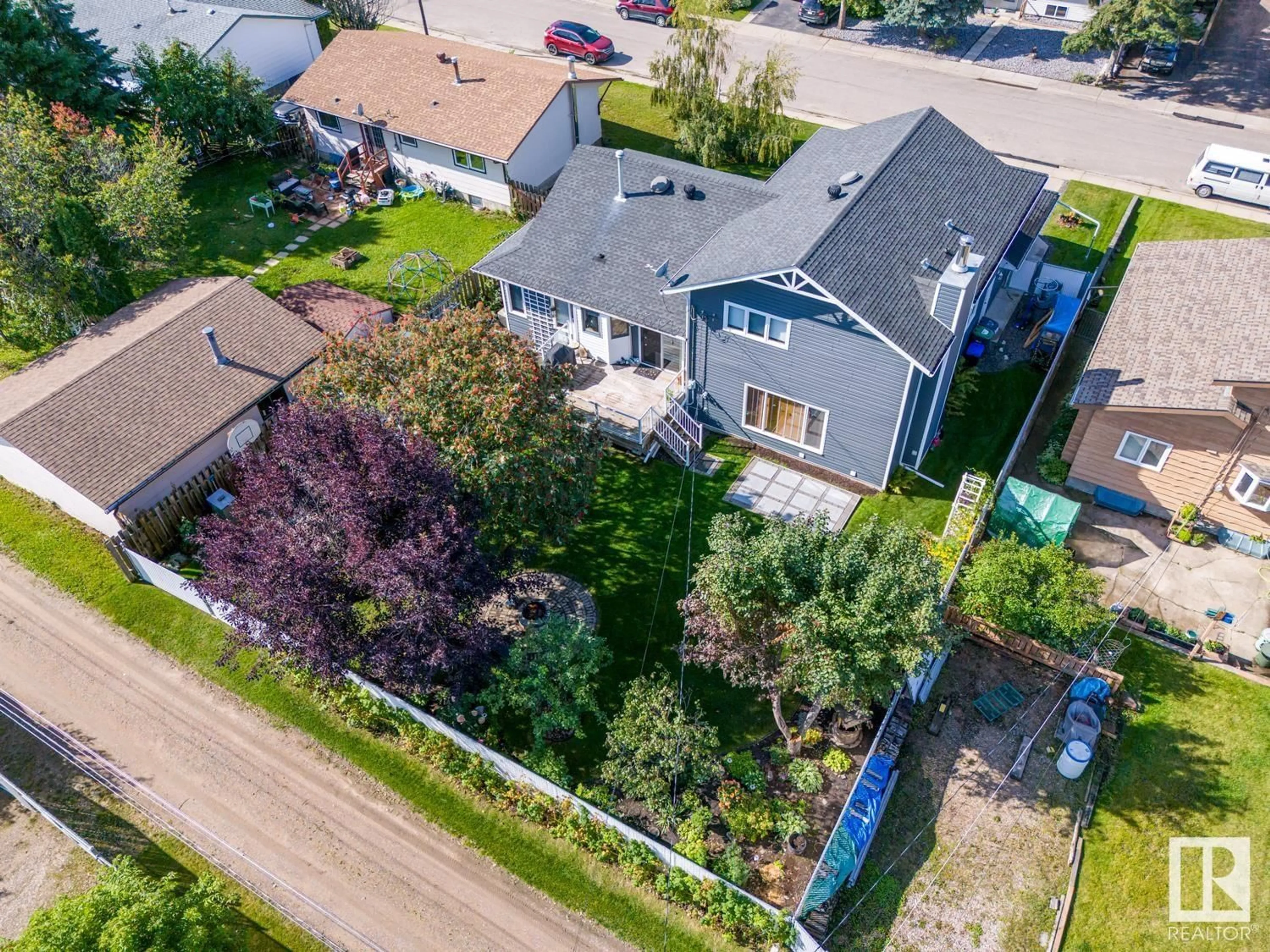 A pic from outside/outdoor area/front of a property/back of a property/a pic from drone, street for 4727 57A ST, Cold Lake Alberta T9M1V1