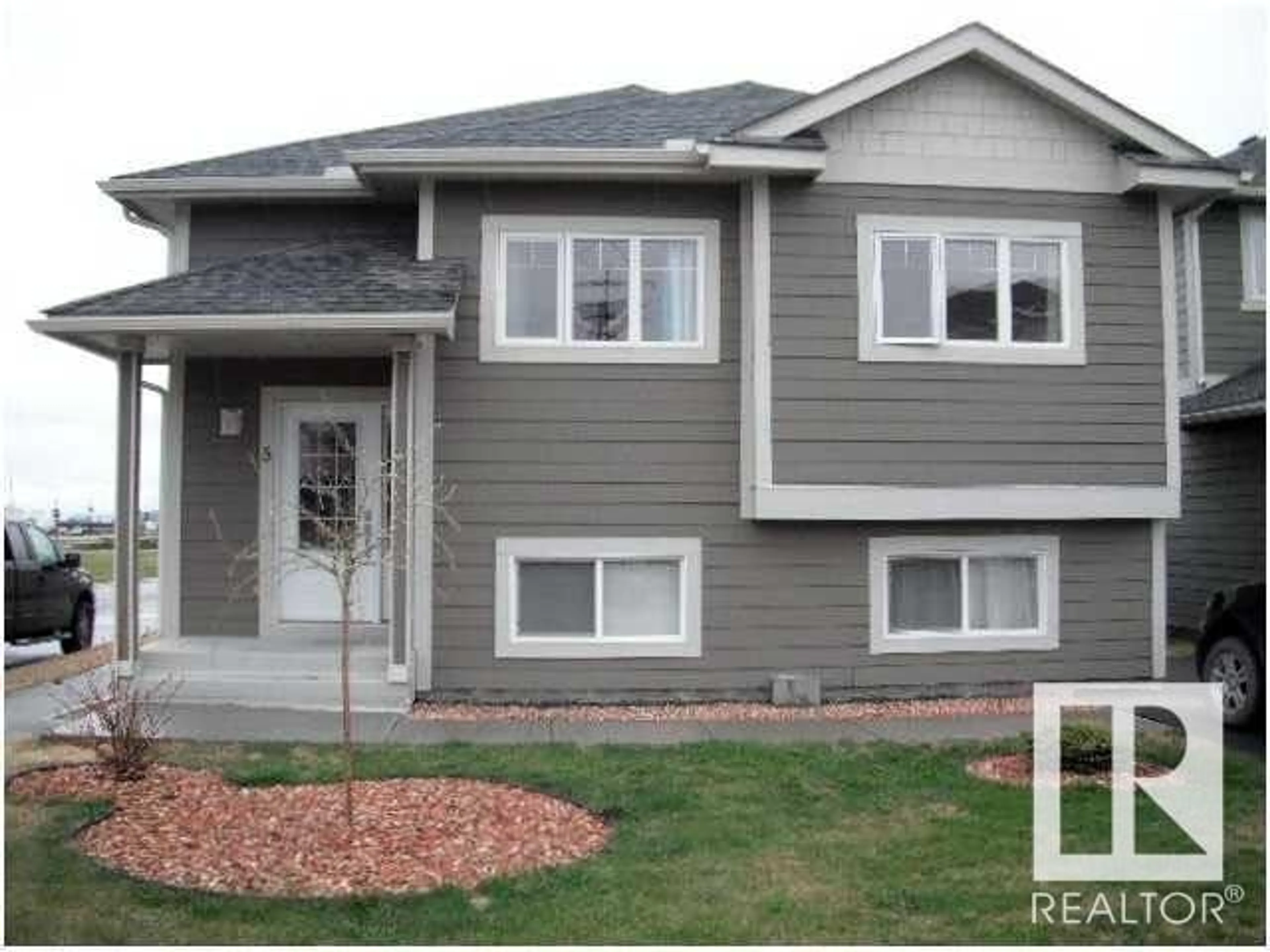 Home with vinyl exterior material, street for ##5 1501 8 AV, Cold Lake Alberta T9M0C9