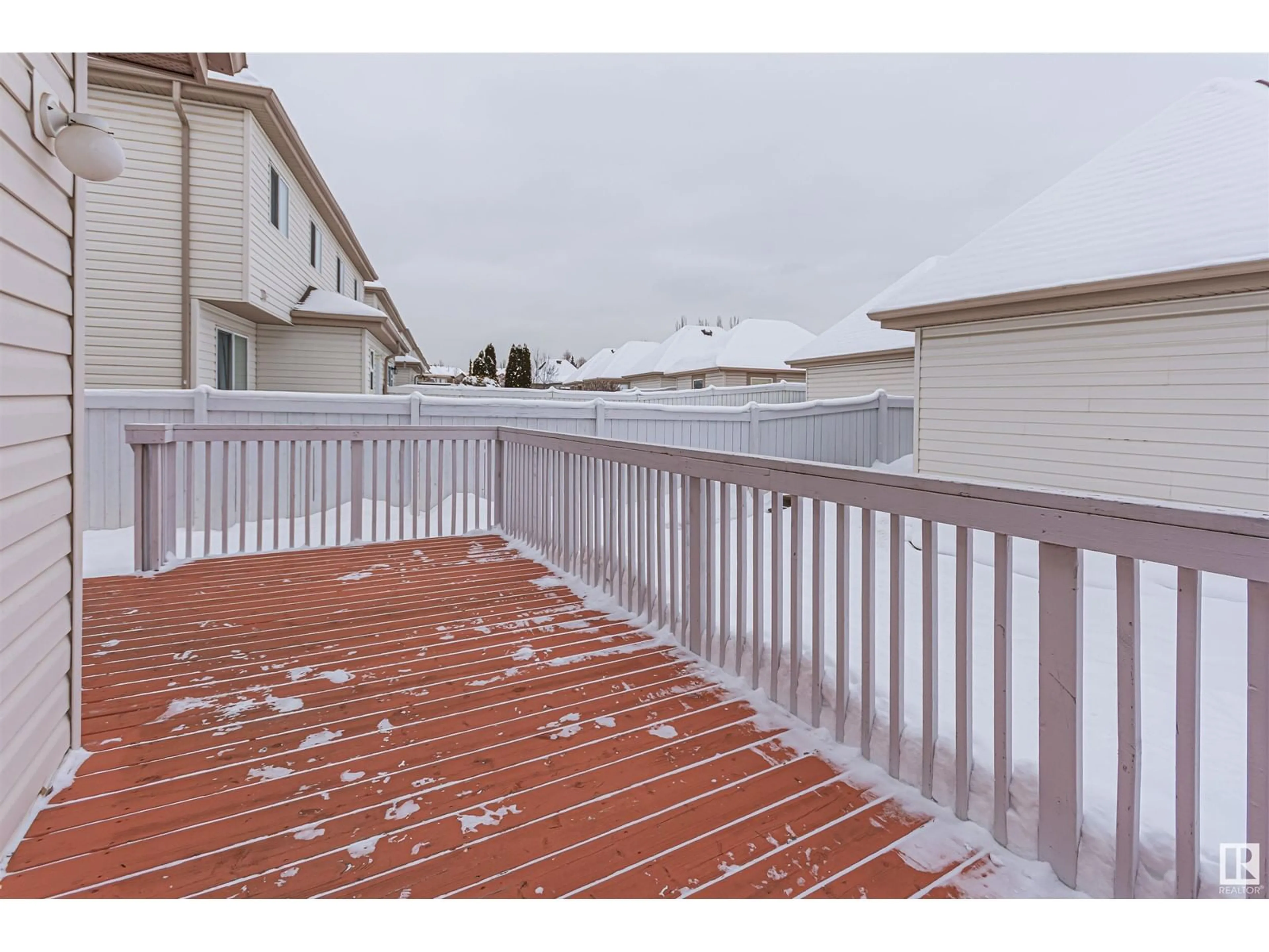 Patio, unknown for 1648 TOMLINSON CM NW, Edmonton Alberta T6R2Y7