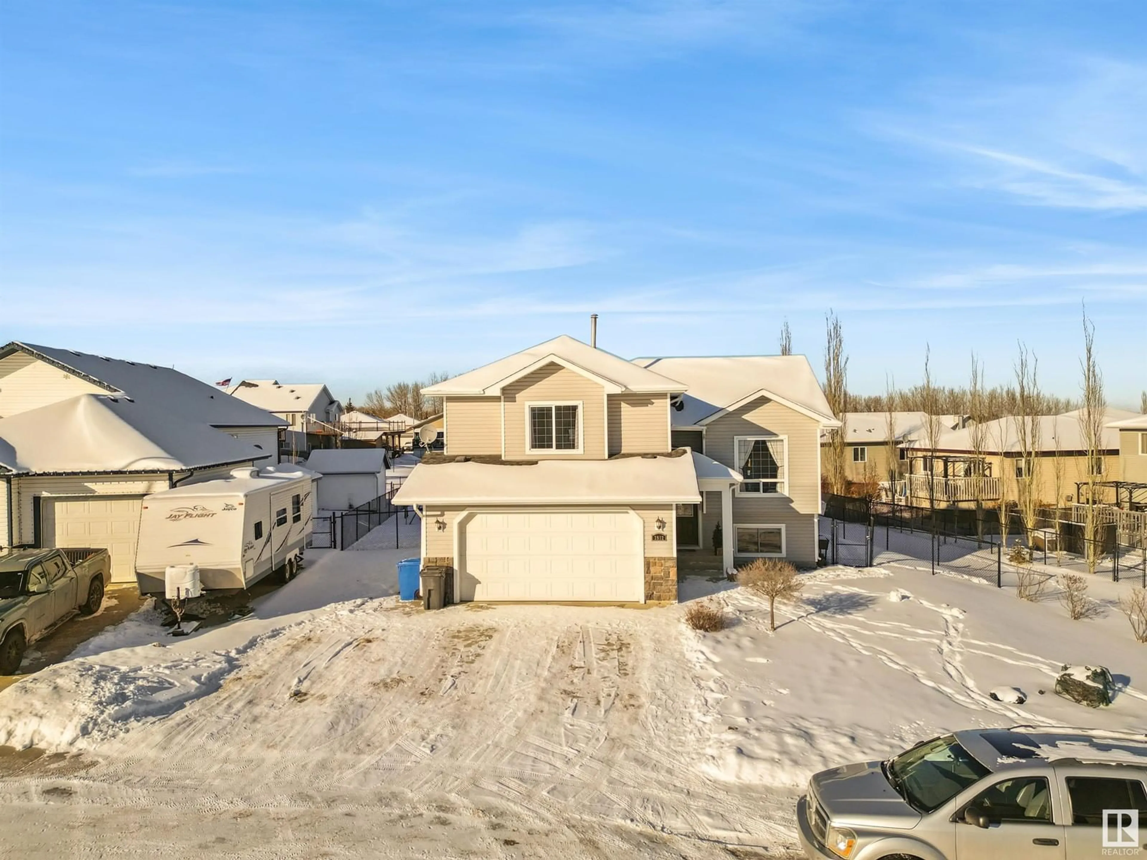 A pic from outside/outdoor area/front of a property/back of a property/a pic from drone, street for 3912 44 Ave, Drayton Valley Alberta T7A0A1