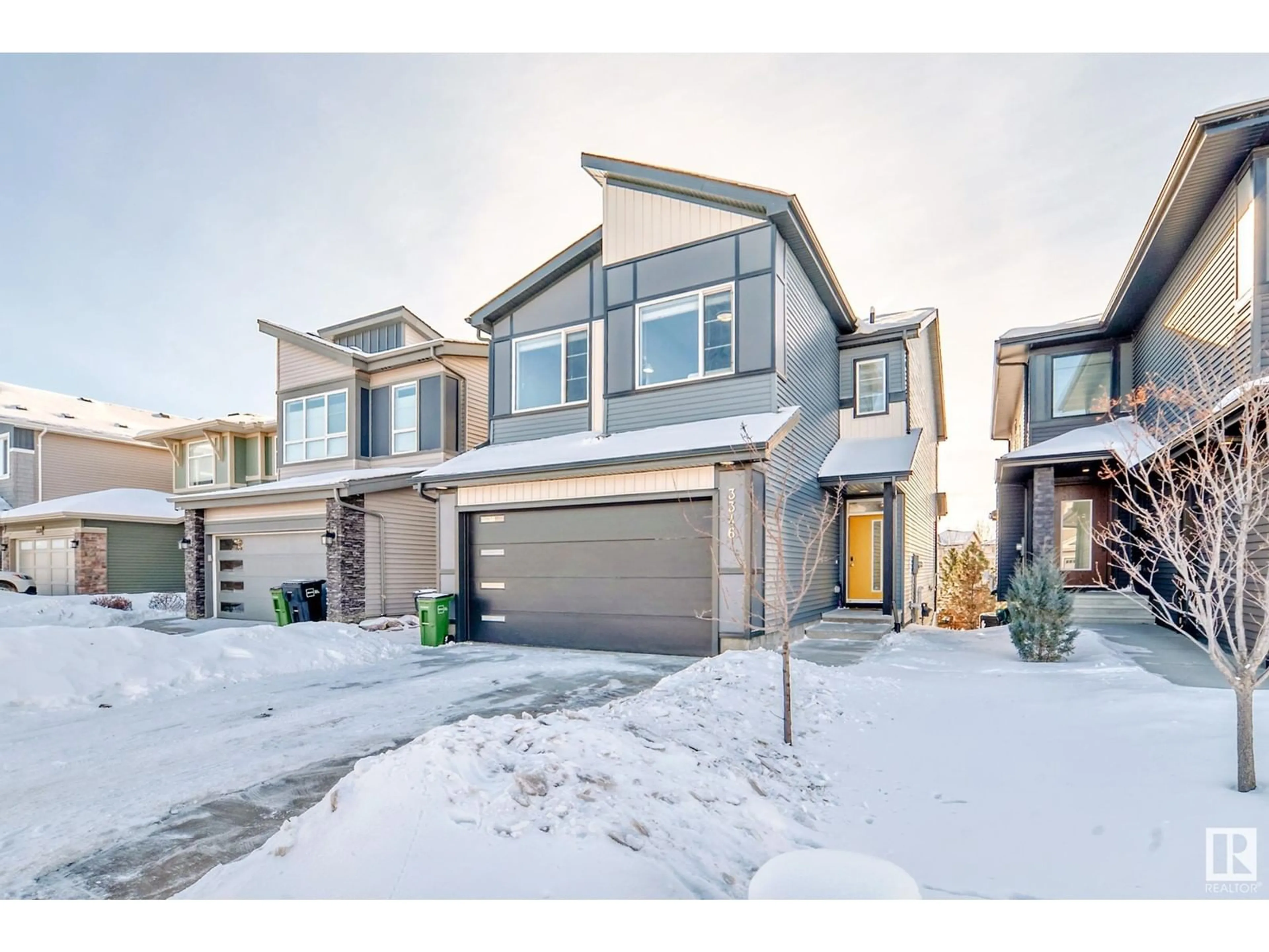Unknown for 3346 PARKER LO, Edmonton Alberta T6W4C2
