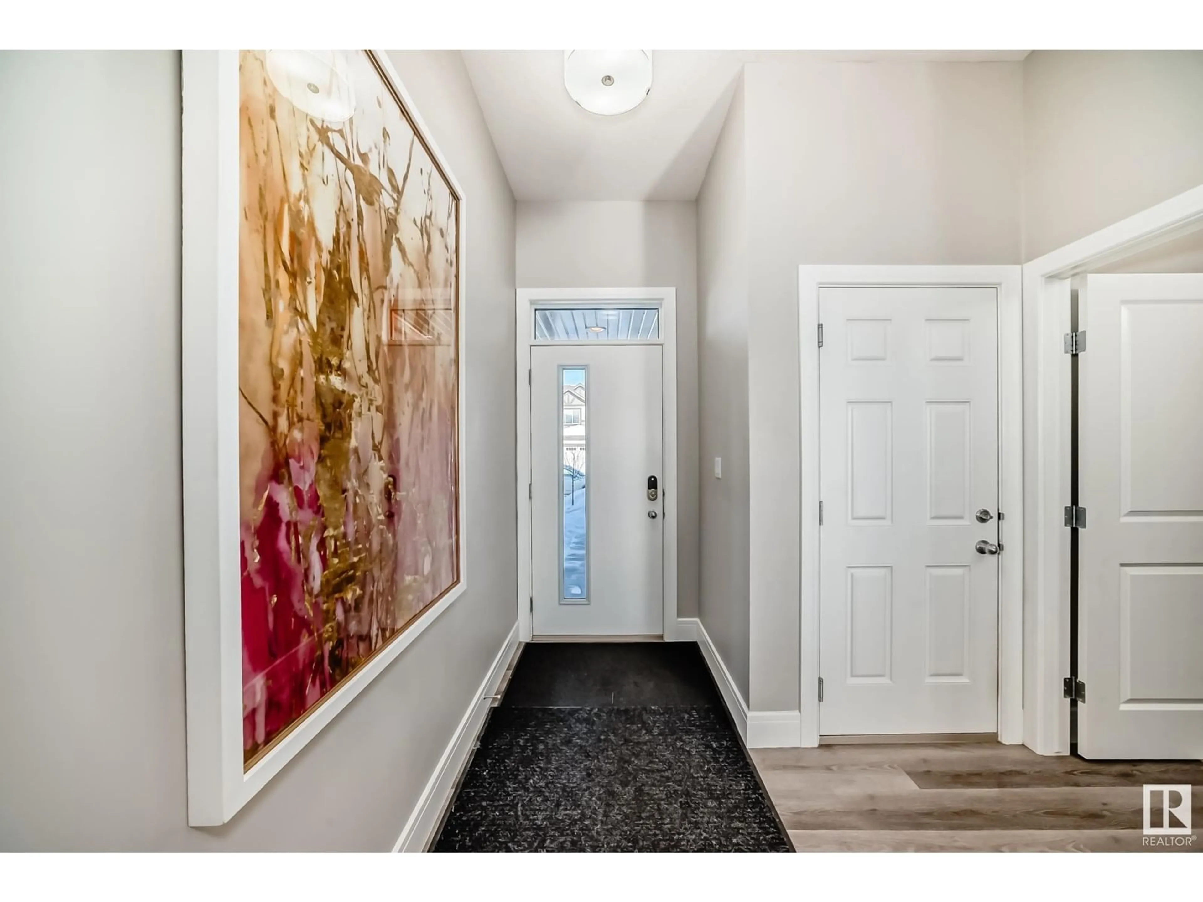 Indoor entryway for 3346 PARKER LO SW, Edmonton Alberta T6W4C2