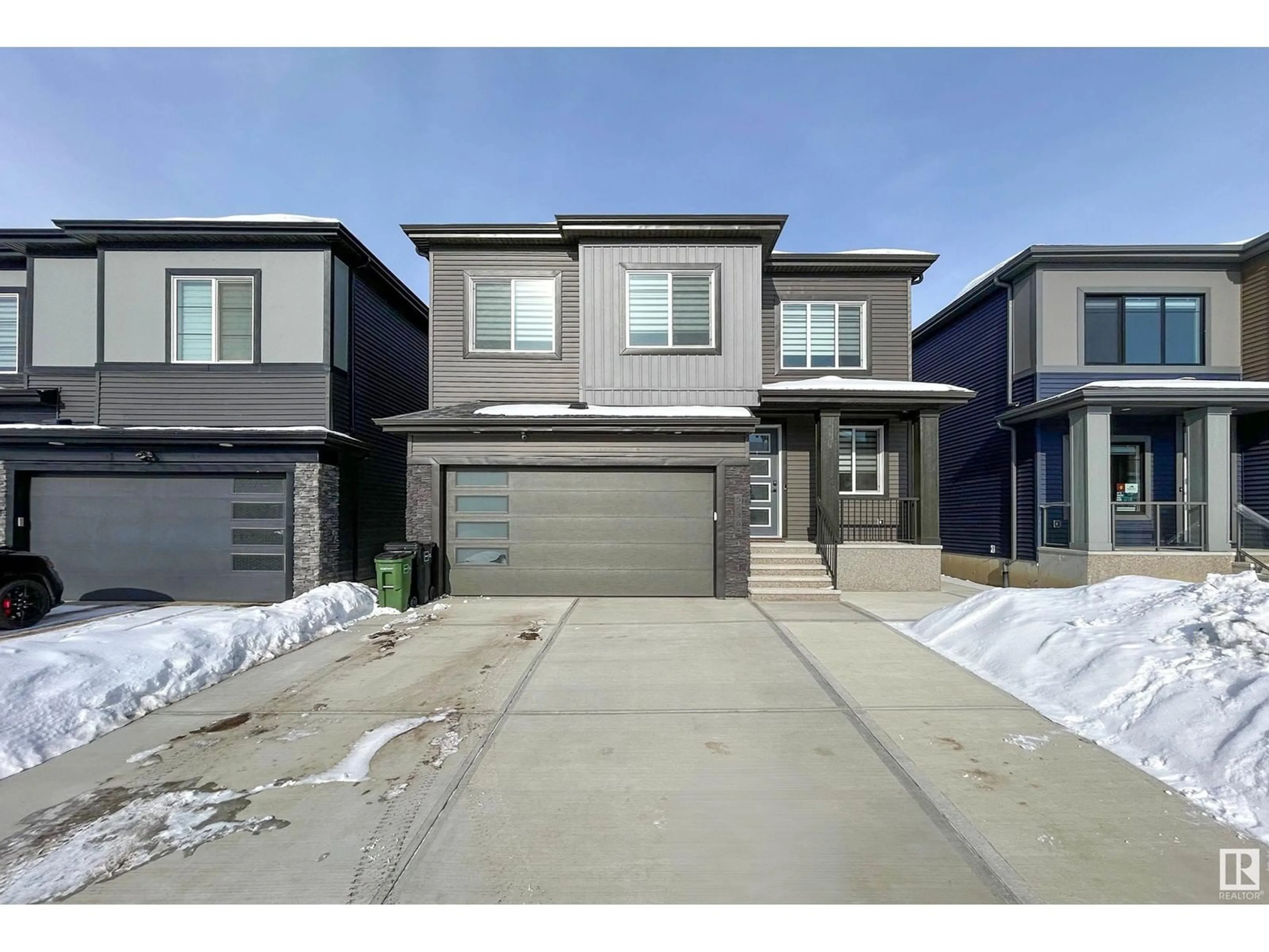 Living room with furniture, unknown for 5736 KOOTOOK WAY, Edmonton Alberta T6W4V9
