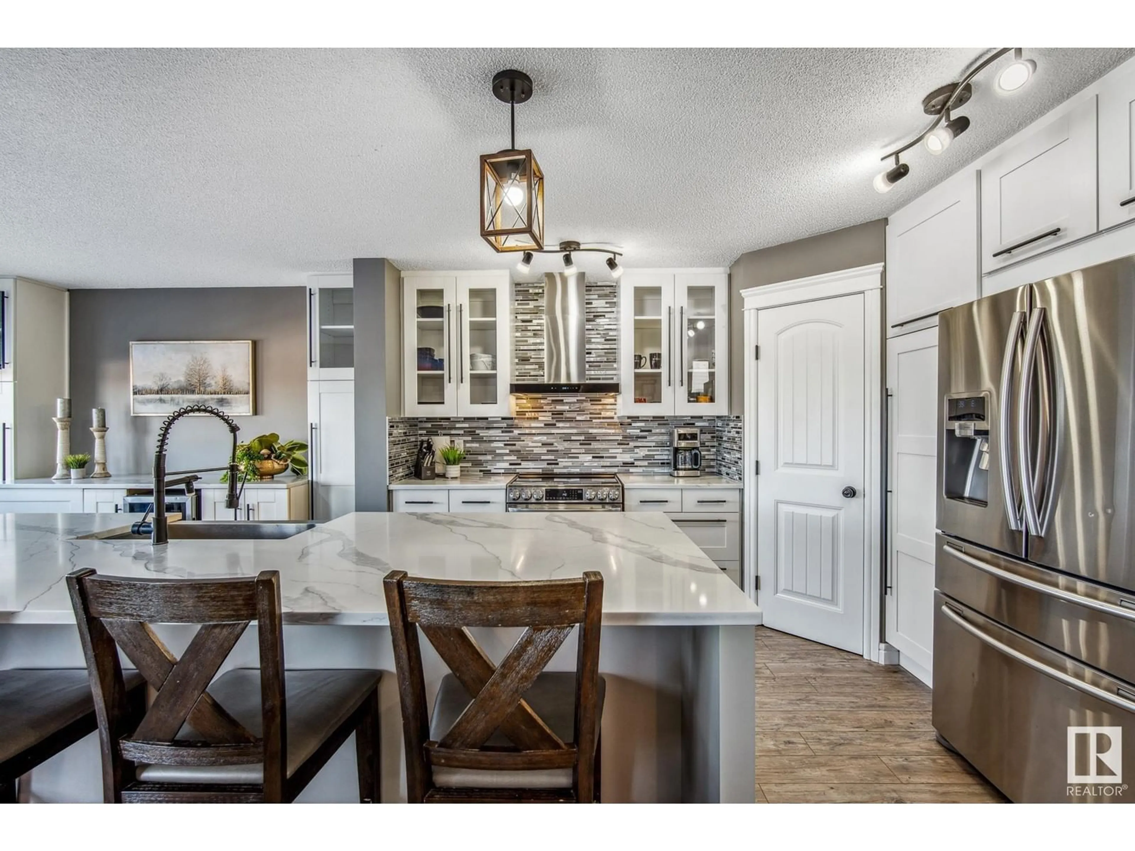 Open concept kitchen, ceramic/tile floor for 32 SUMMERCOURT TERRACE, Sherwood Park Alberta T8H2W1