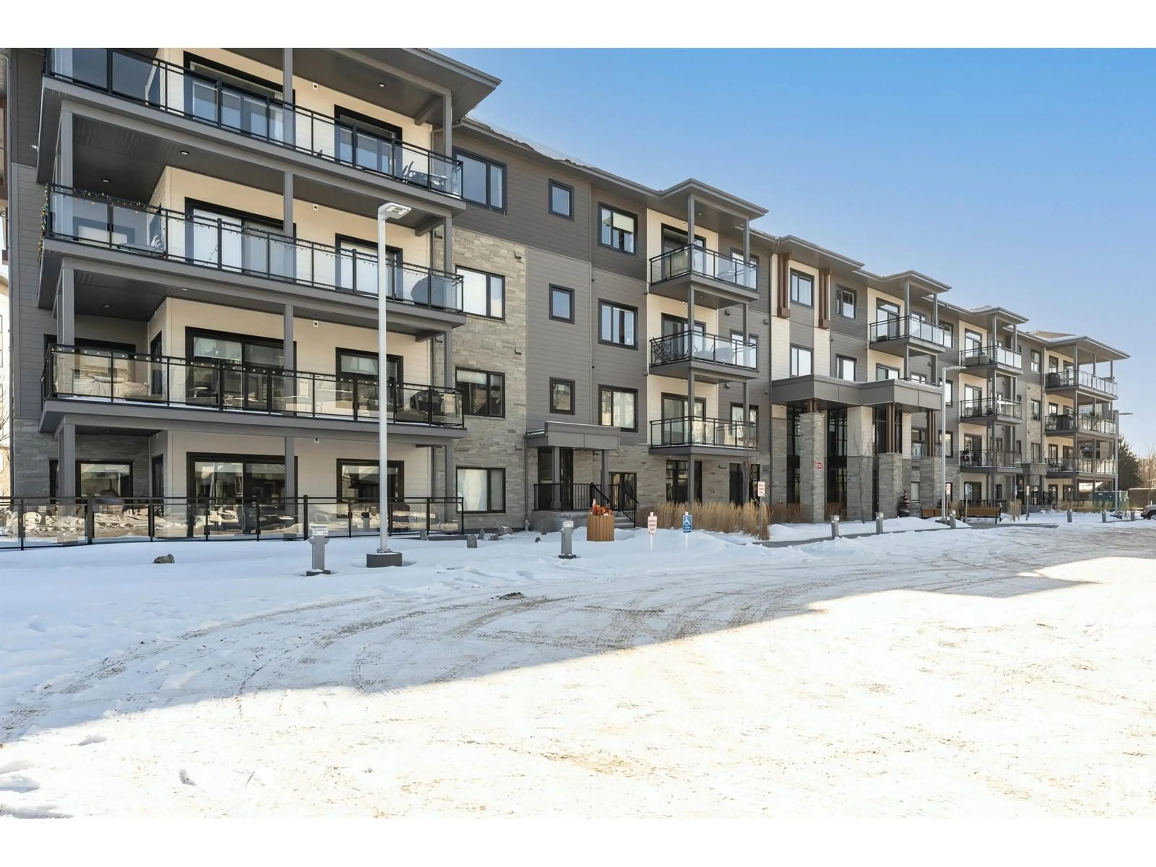 Unknown for 427 - 524 GRIESBACH PR, Edmonton Alberta T5E6X2