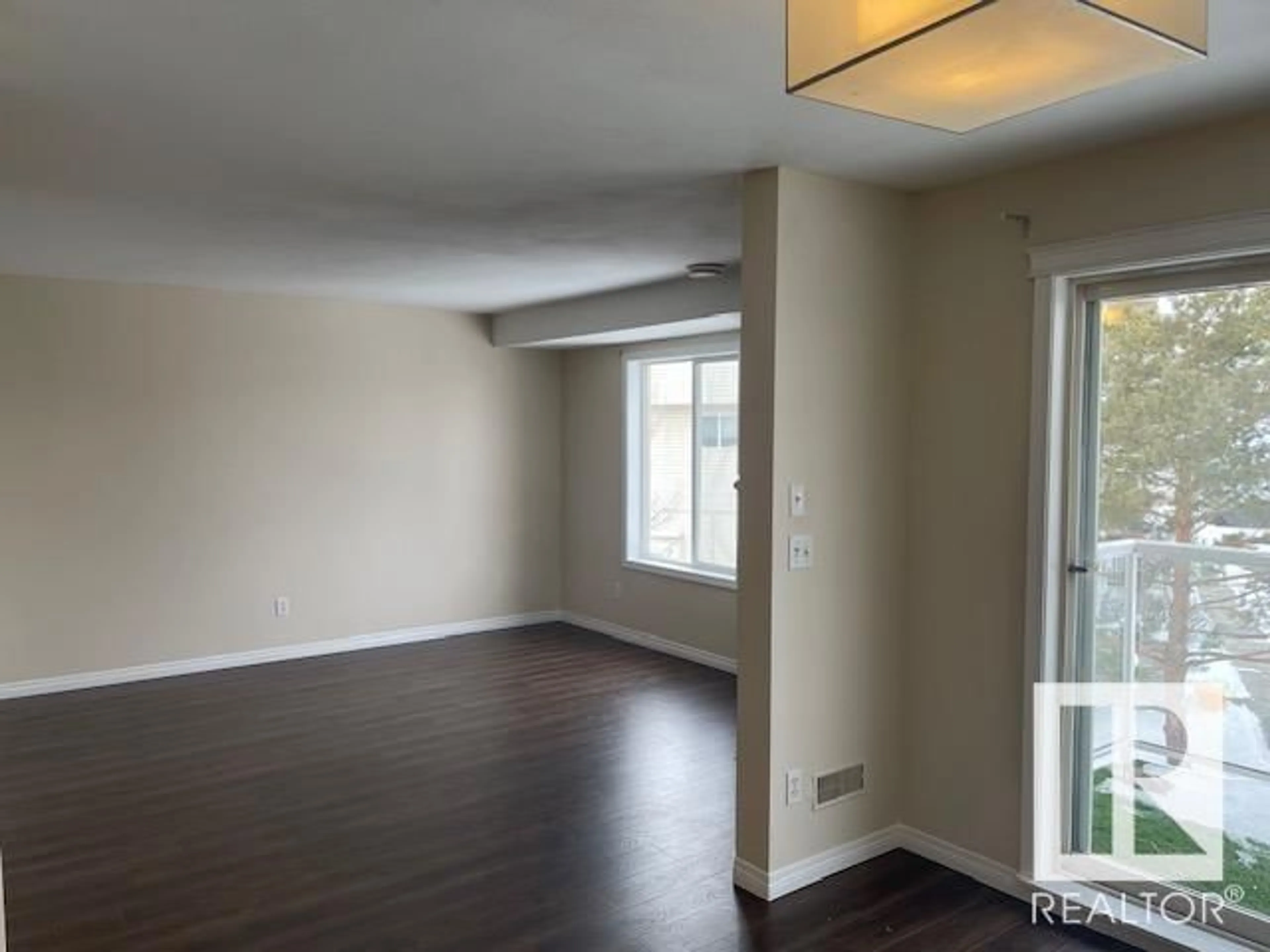 A pic of a room for #48 2505 42 ST NW, Edmonton Alberta T6L7G8