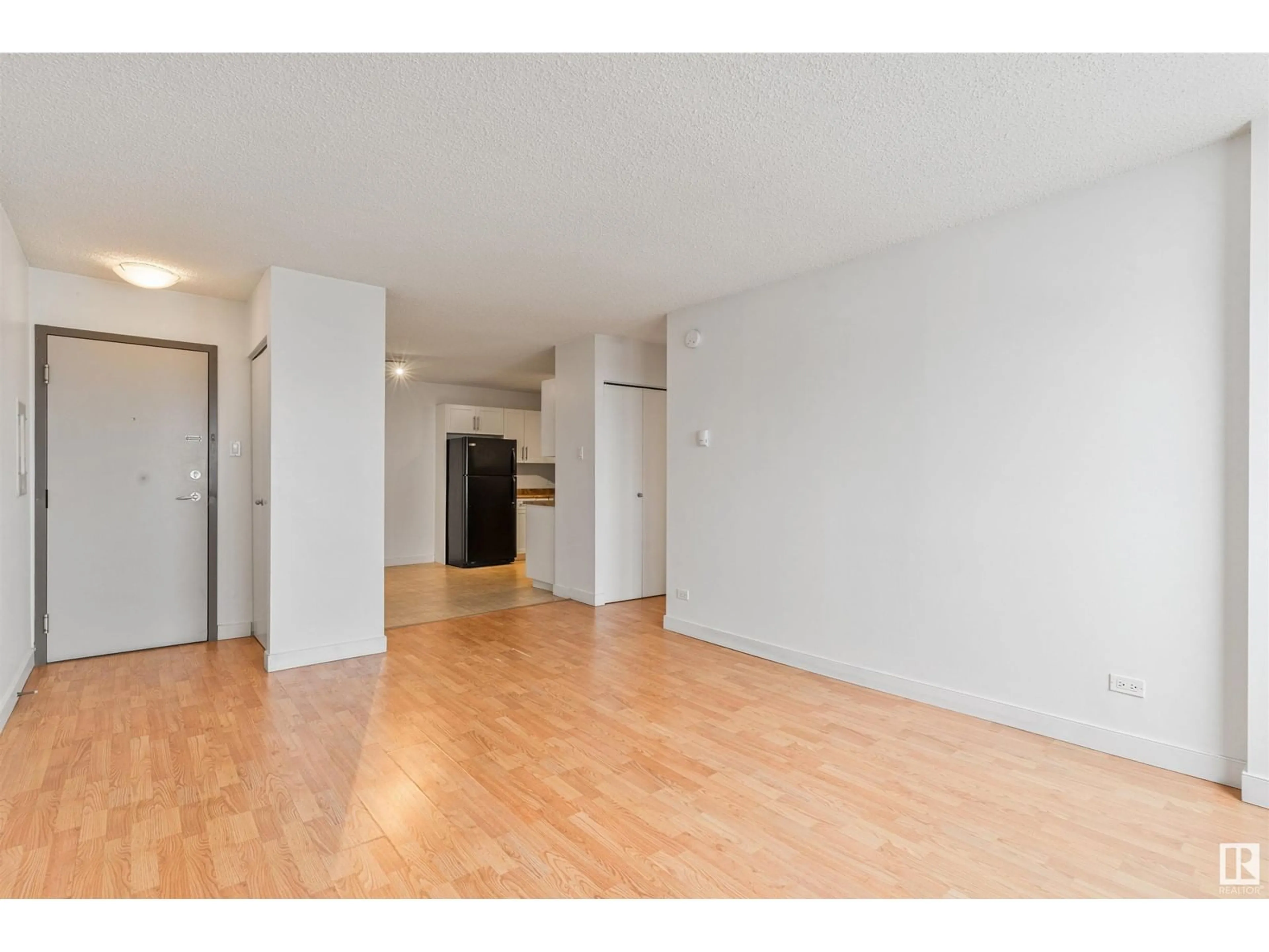 A pic of a room for #608 9710 105 ST NW, Edmonton Alberta T5K1A3