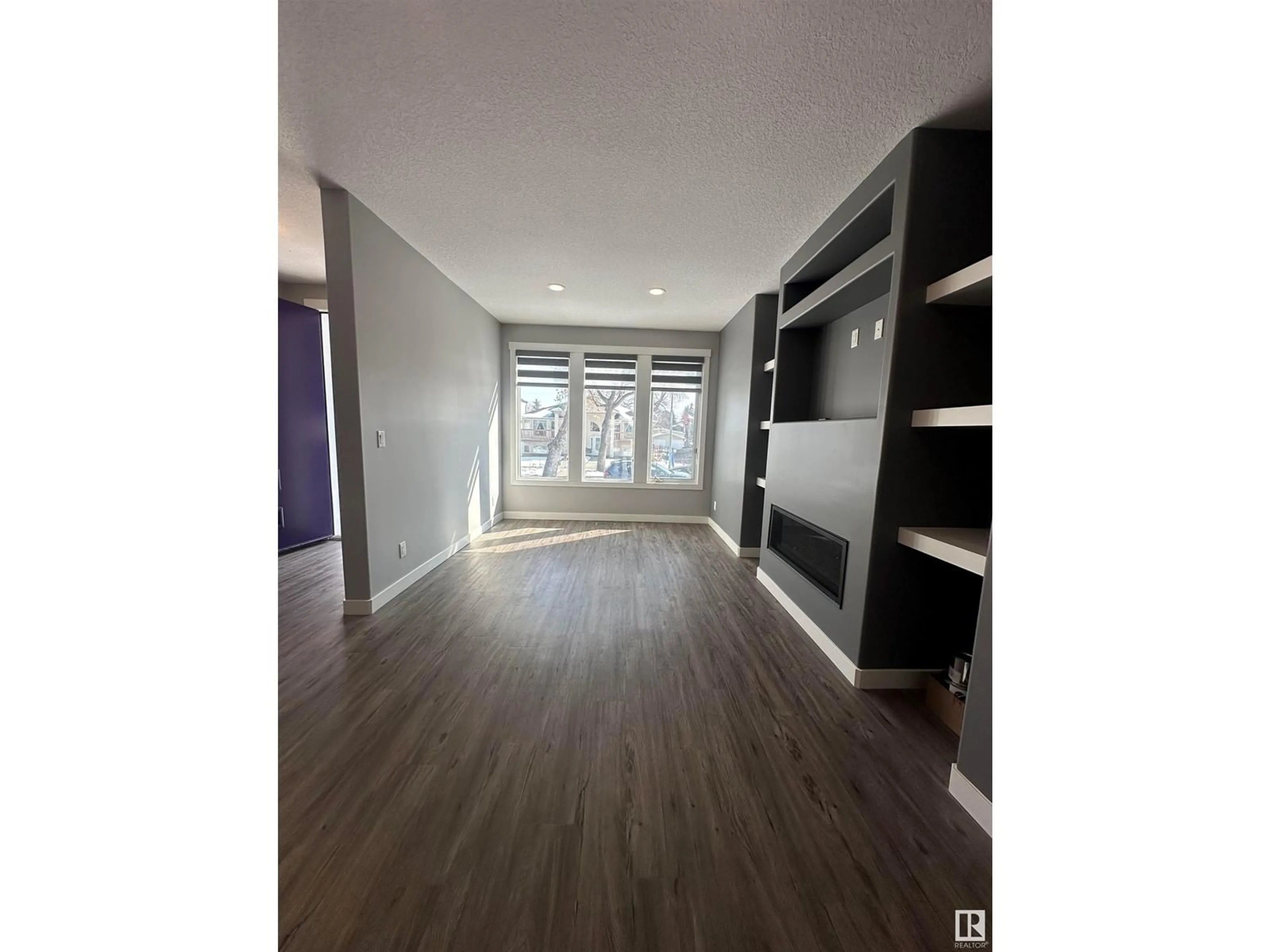 A pic of a room for 8540 89 ST NW, Edmonton Alberta T6C3K3