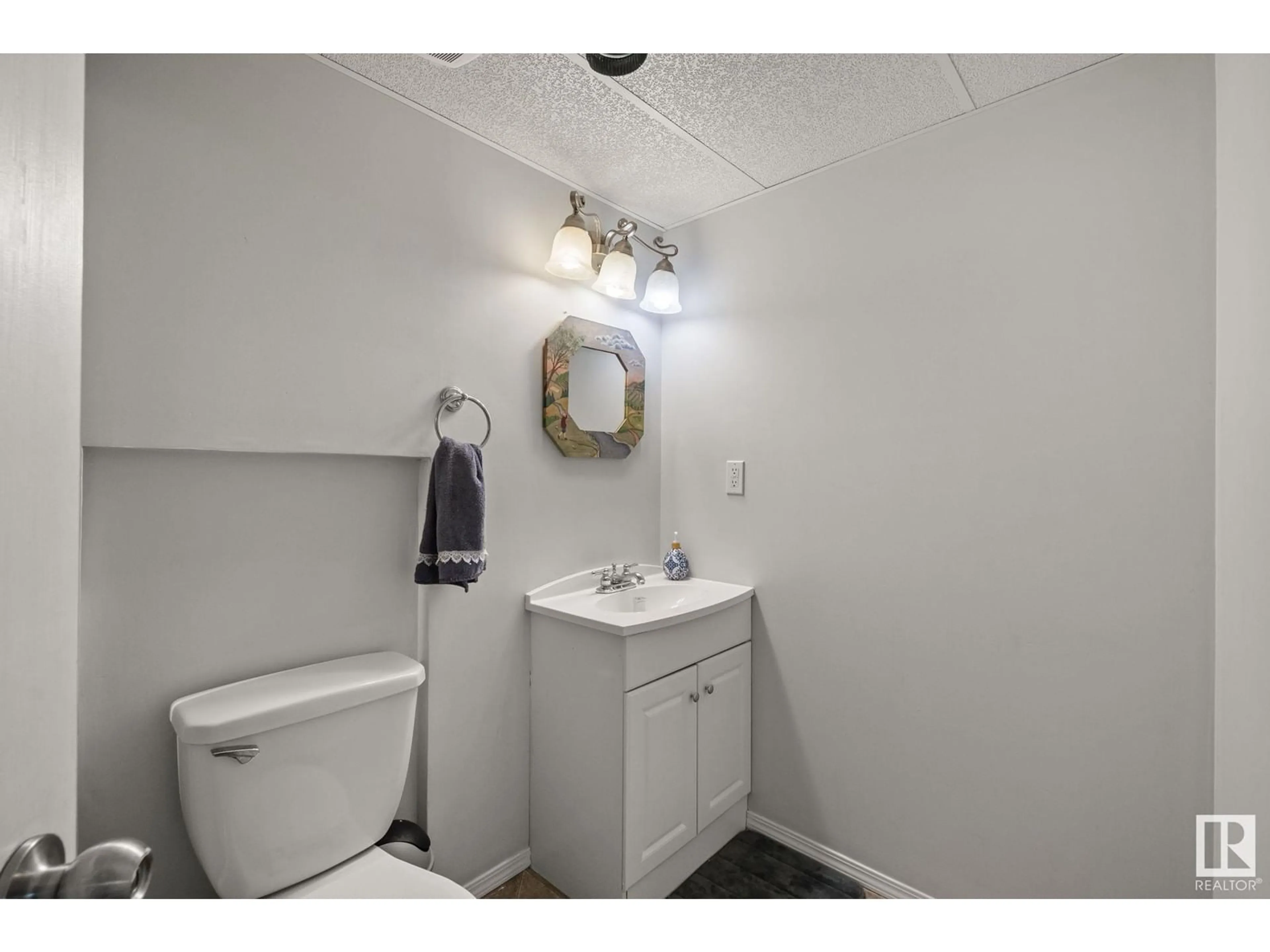Standard bathroom, unknown for 5 - 6608 158 AV, Edmonton Alberta T5Z3H1