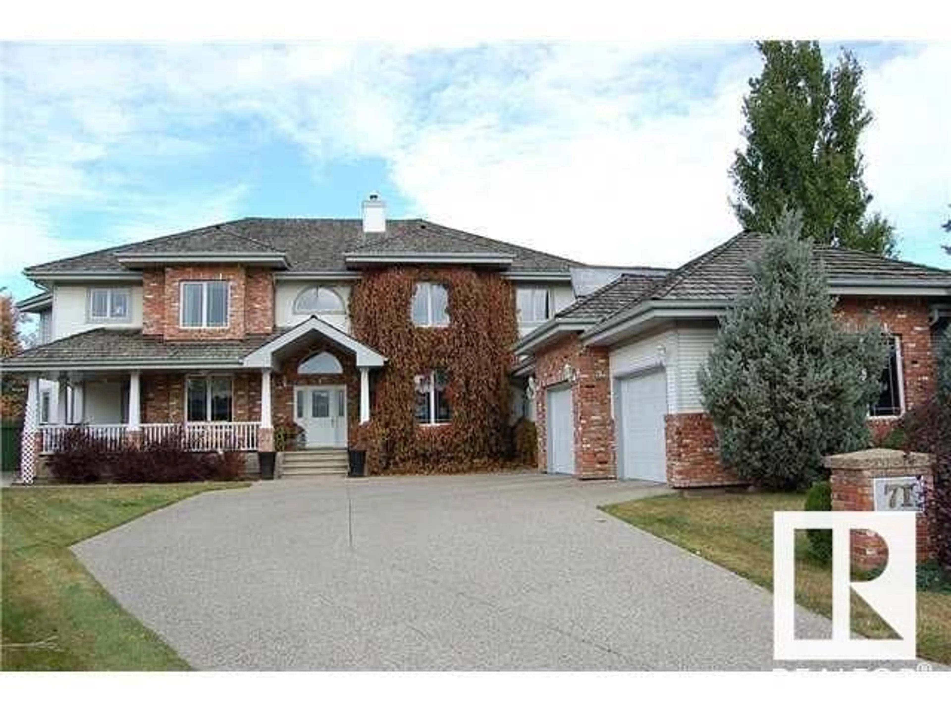 Home with brick exterior material, street for 71 PARKWOOD DR, St. Albert Alberta T8N6A2