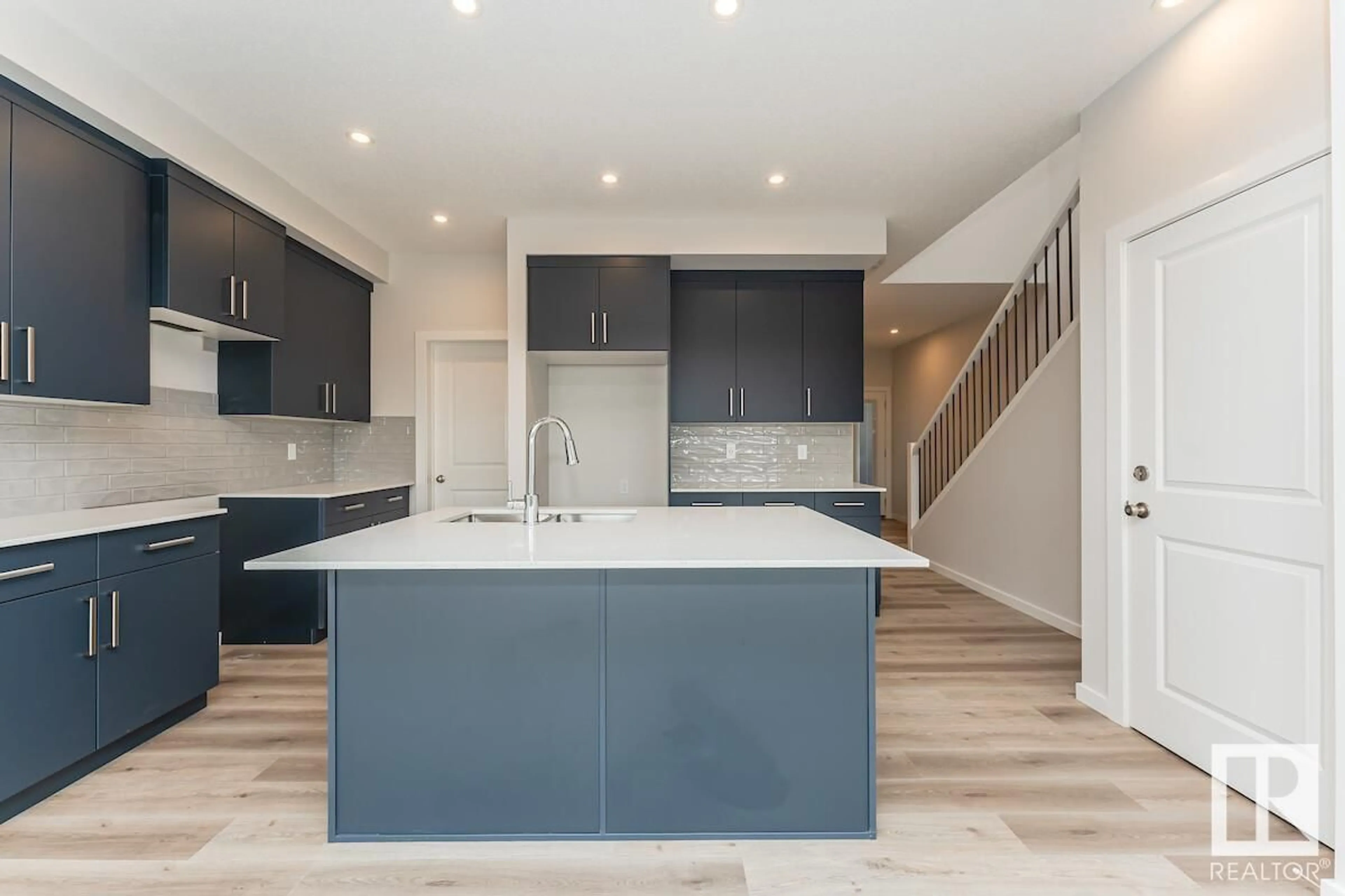 Open concept kitchen, unknown for 7256 182 AV NW, Edmonton Alberta T5Z0J1