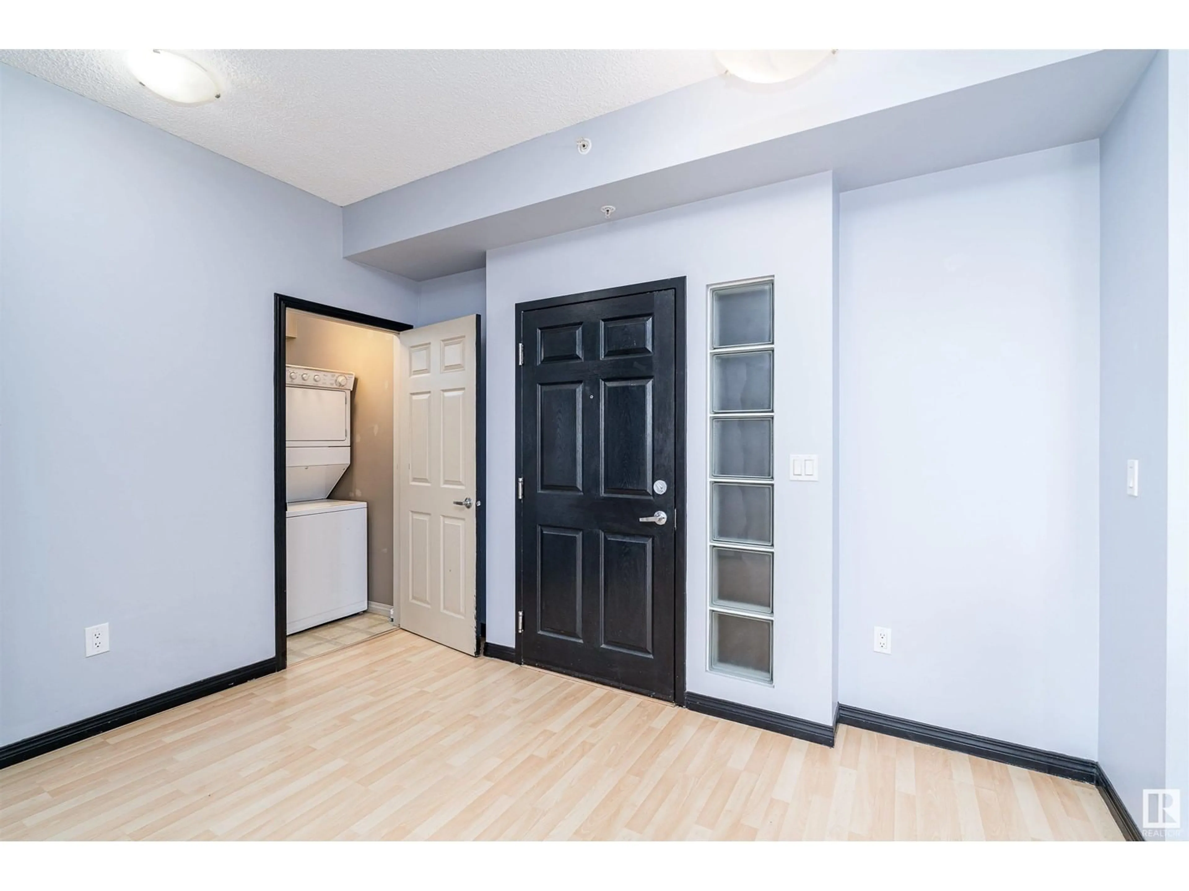 Unknown for #1-307 - 4245 139 AV, Edmonton Alberta T5Y3E8
