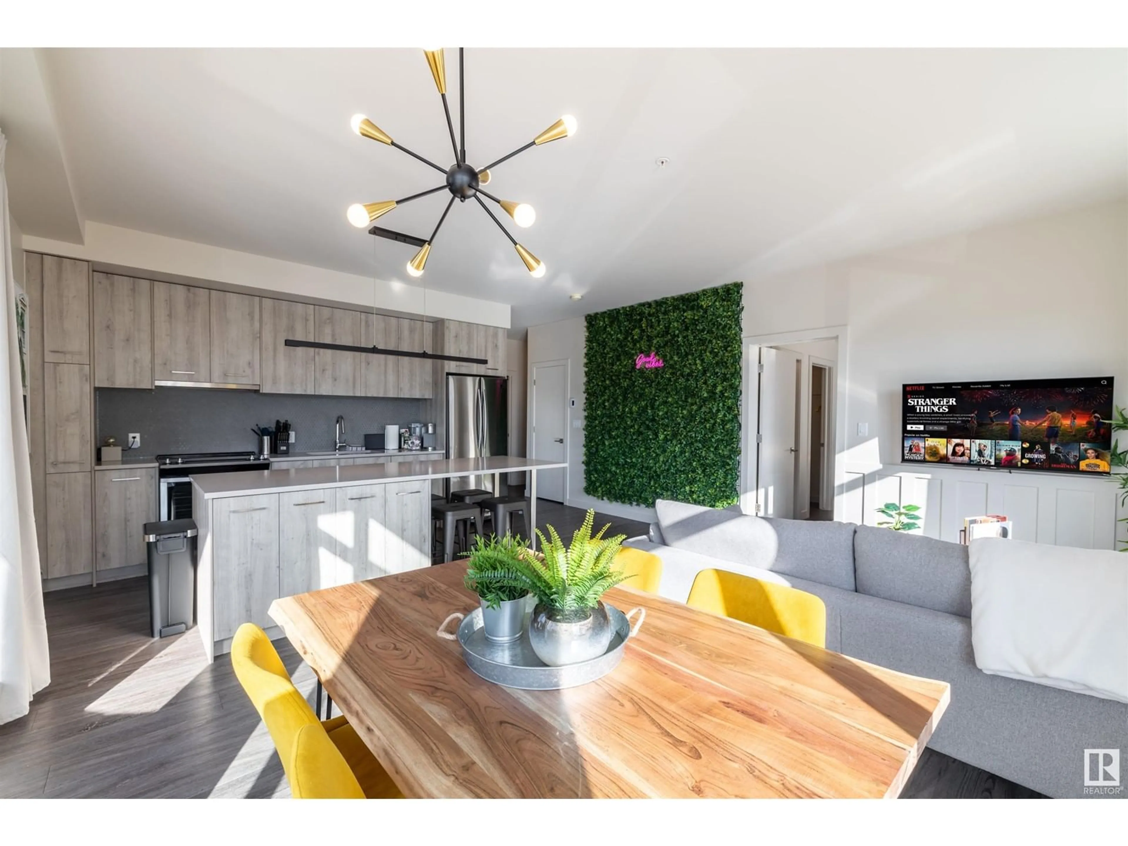 Open concept kitchen, unknown for #203 10837 83 AV NW, Edmonton Alberta T6E2E6