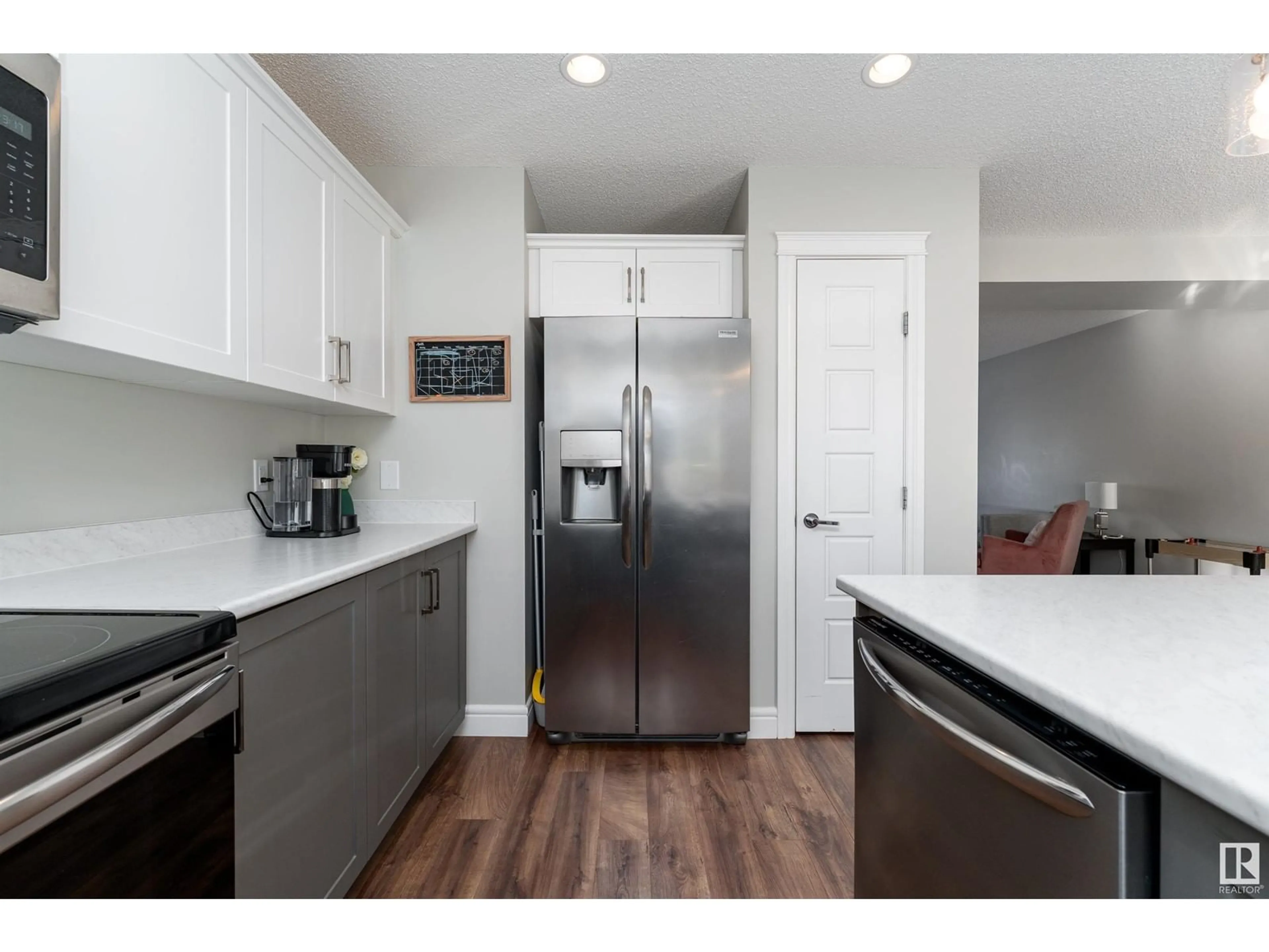 Open concept kitchen, unknown for #18 1391 STARLING DR NW, Edmonton Alberta T5S0L3