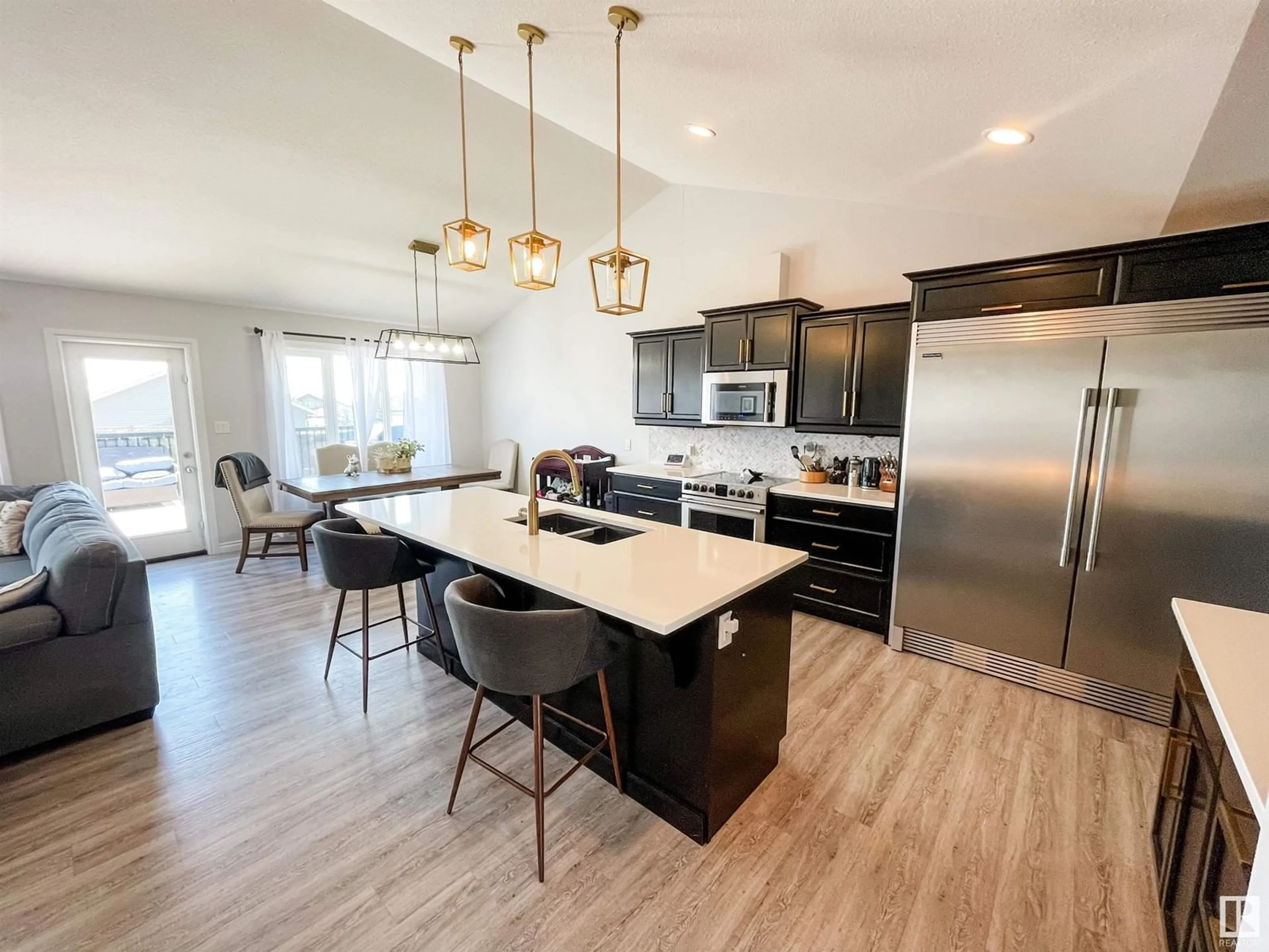 Open concept kitchen, unknown for 4117 43 ST, Drayton Valley Alberta T7A0B4