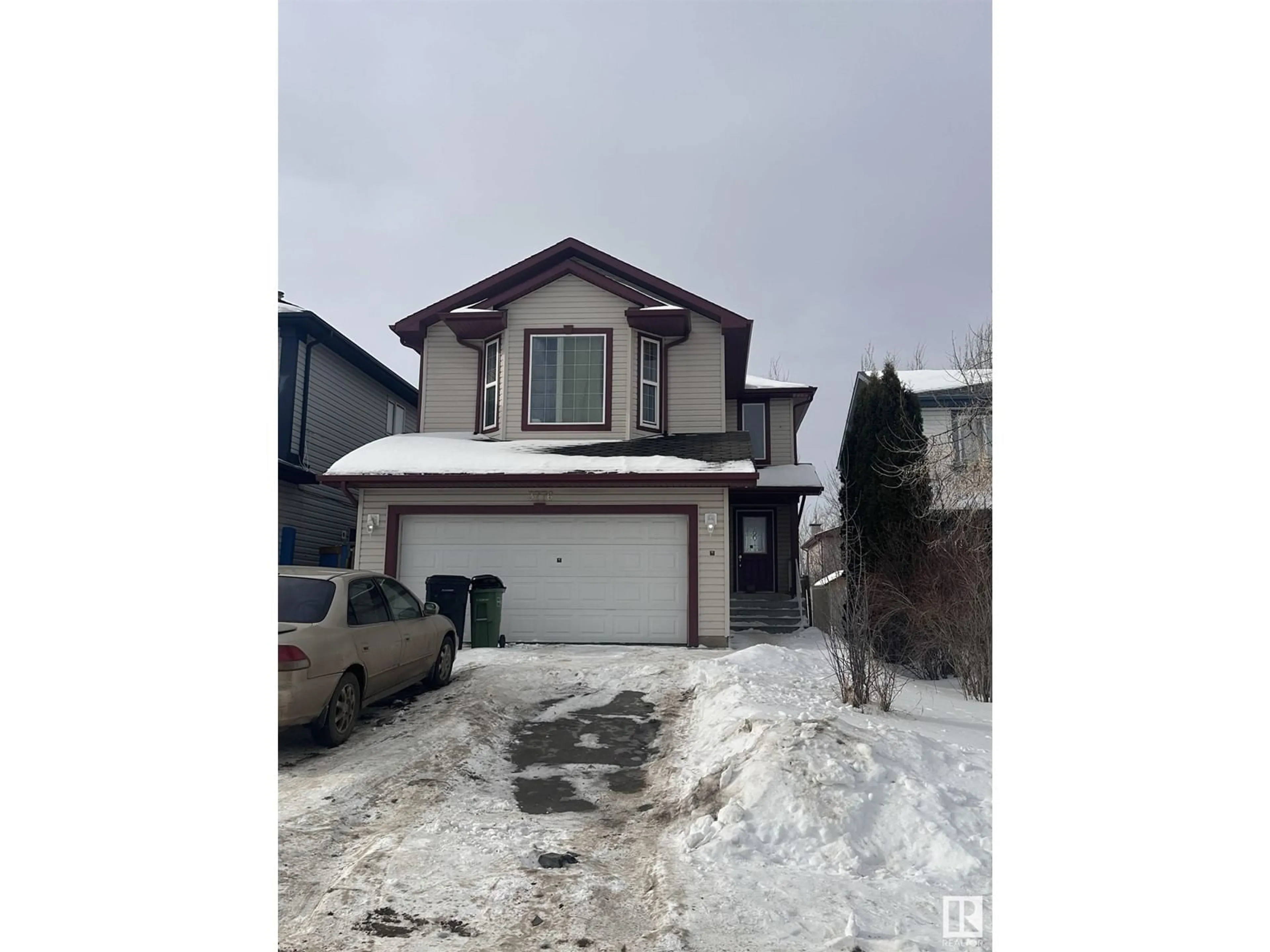 Unknown for 3776 20 ST NW, Edmonton Alberta T6T1S4