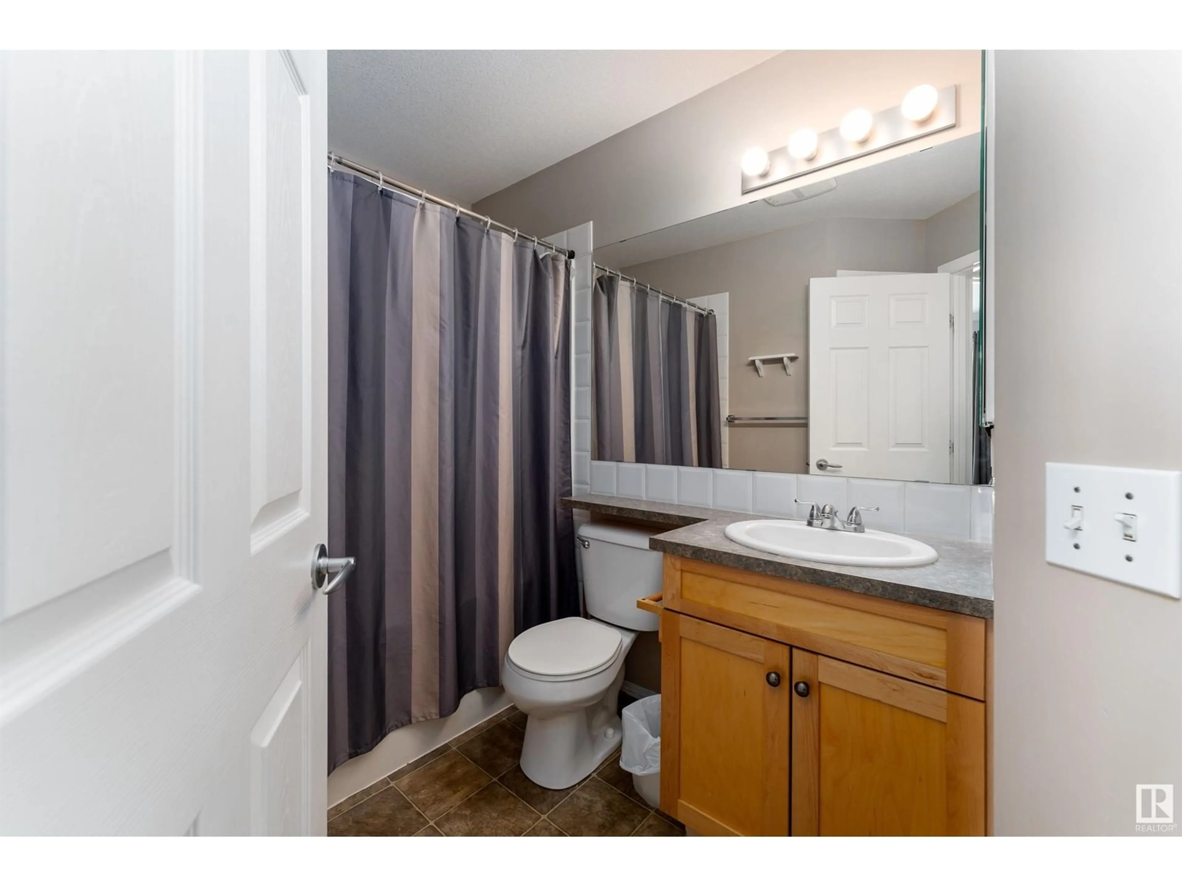 Standard bathroom, unknown for #82 150 EDWARDS DR SW, Edmonton Alberta T6X1M4