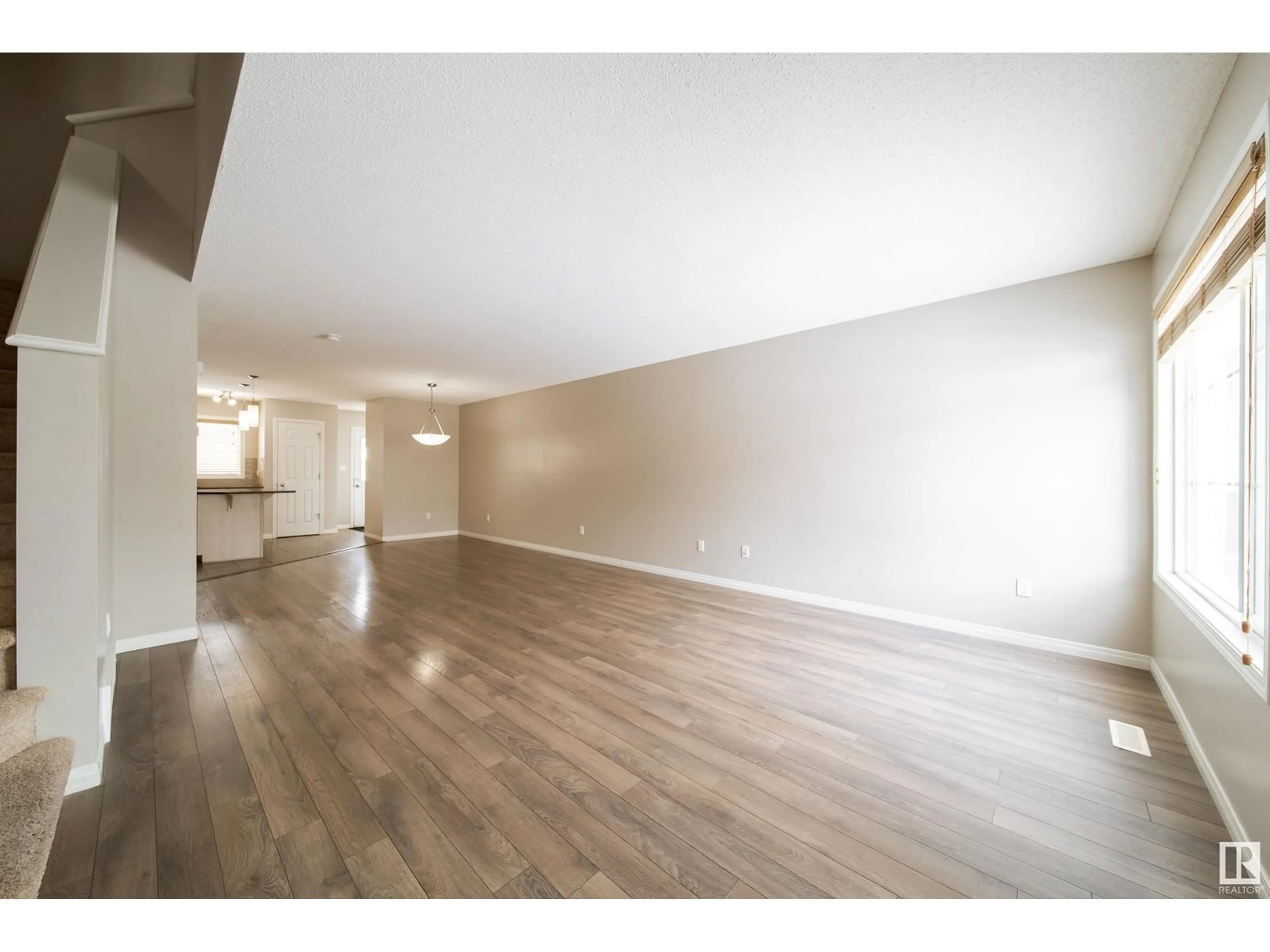 A pic of a room for 4317 PROWSE LINK LI SW, Edmonton Alberta T6W3A7