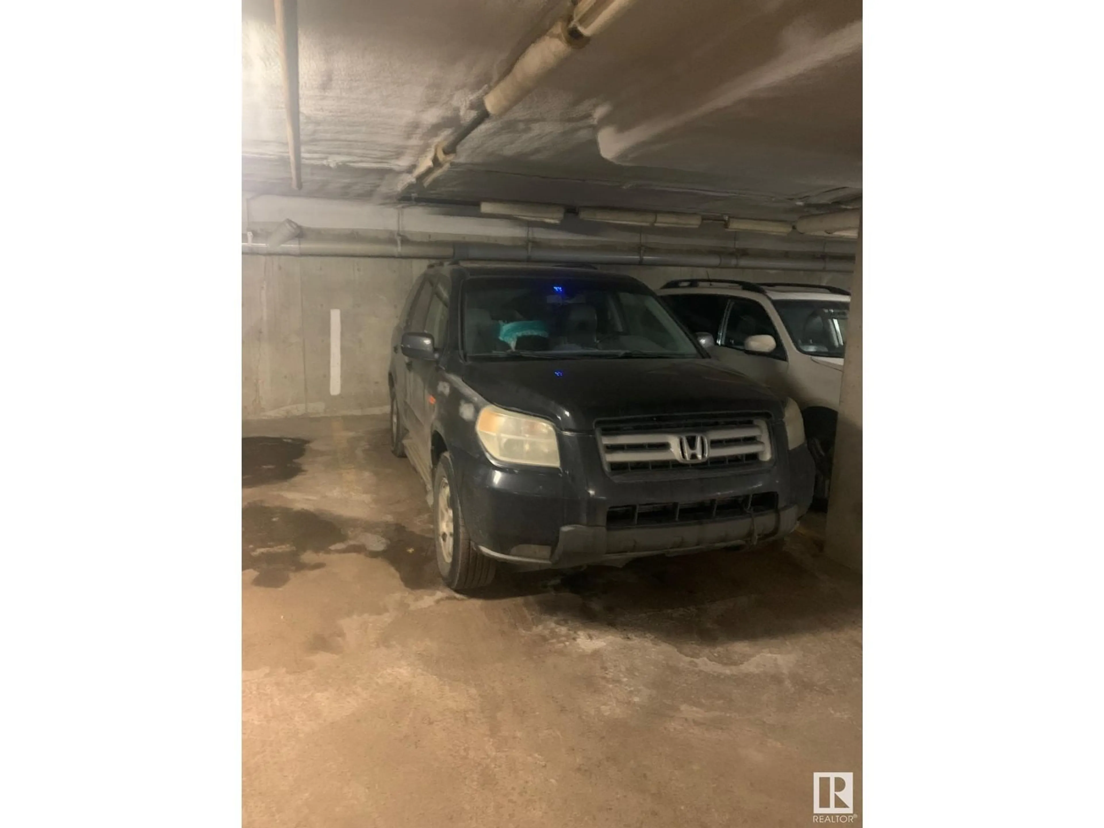 Parking for #208 11460 40 AV NW, Edmonton Alberta T6J0R5