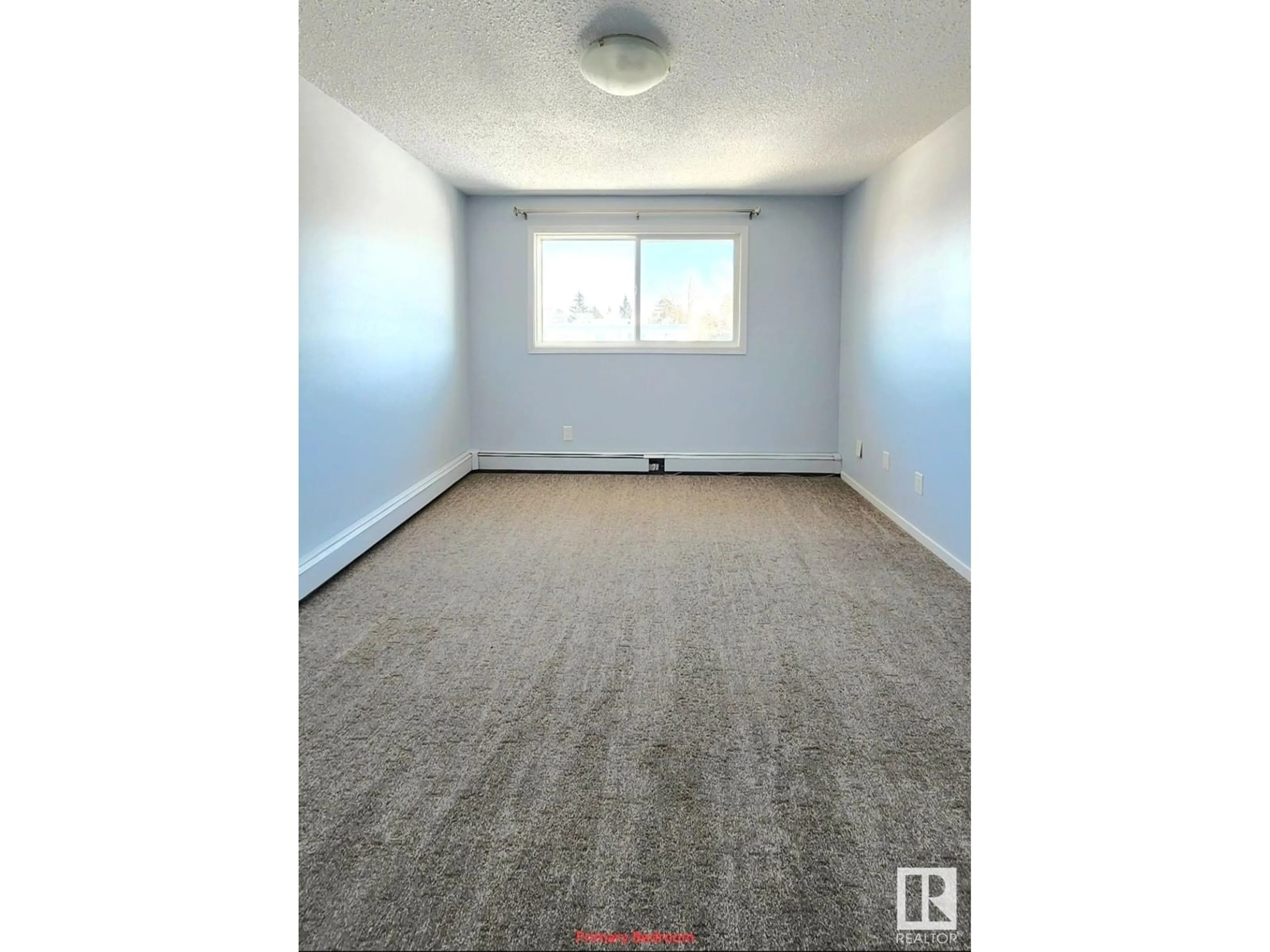 A pic of a room for #5 18315 89 AV NW, Edmonton Alberta T5T1X2