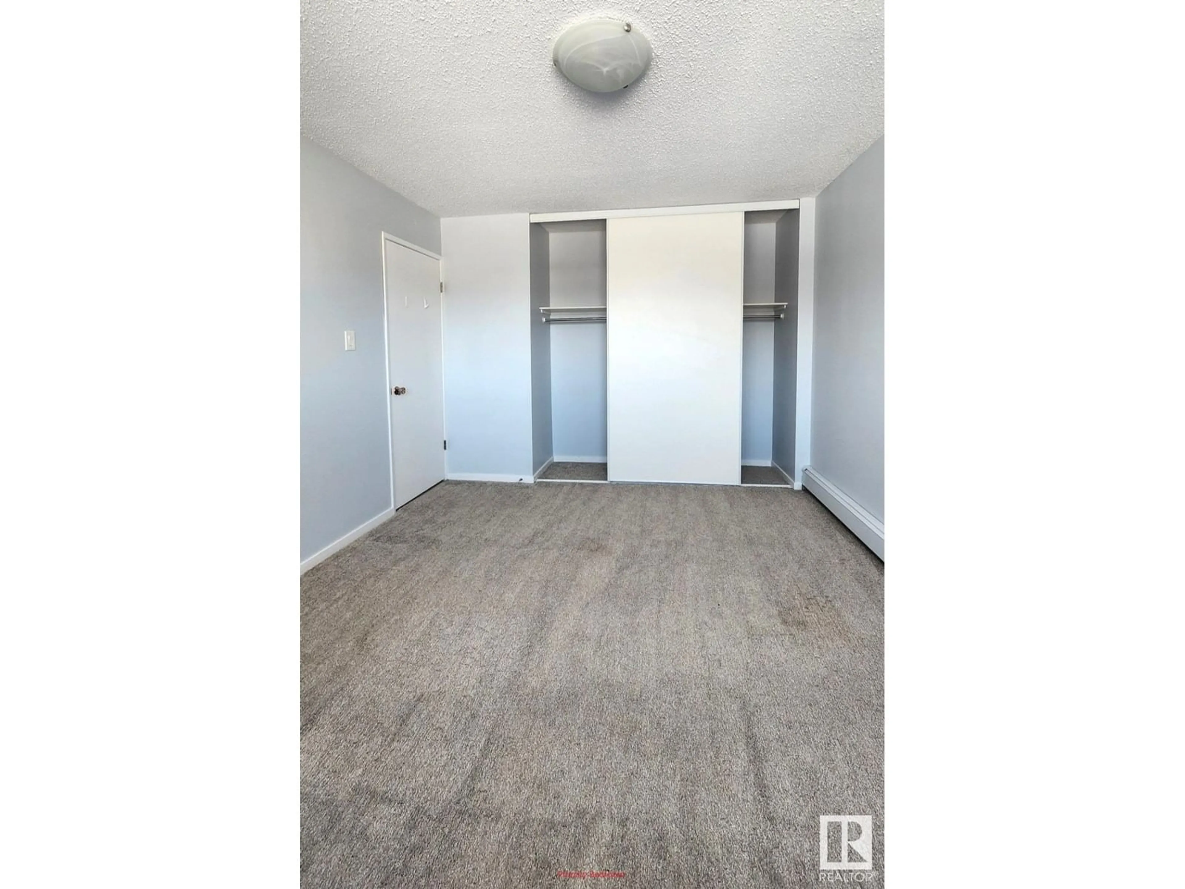 A pic of a room for #5 18315 89 AV NW, Edmonton Alberta T5T1X2