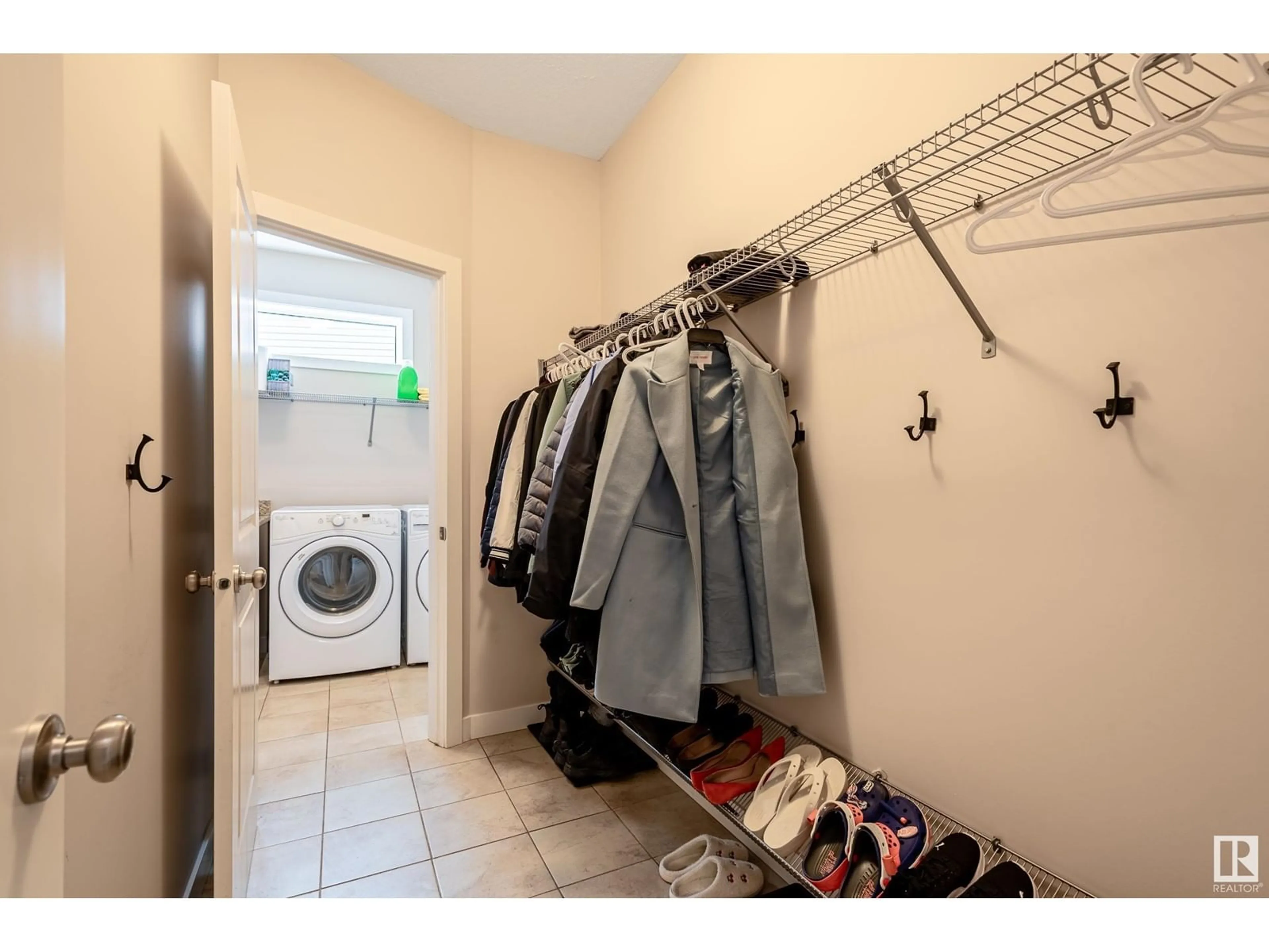 Storage room or clothes room or walk-in closet for 21 ETOILE CRES N, St. Albert Alberta T8N4L2