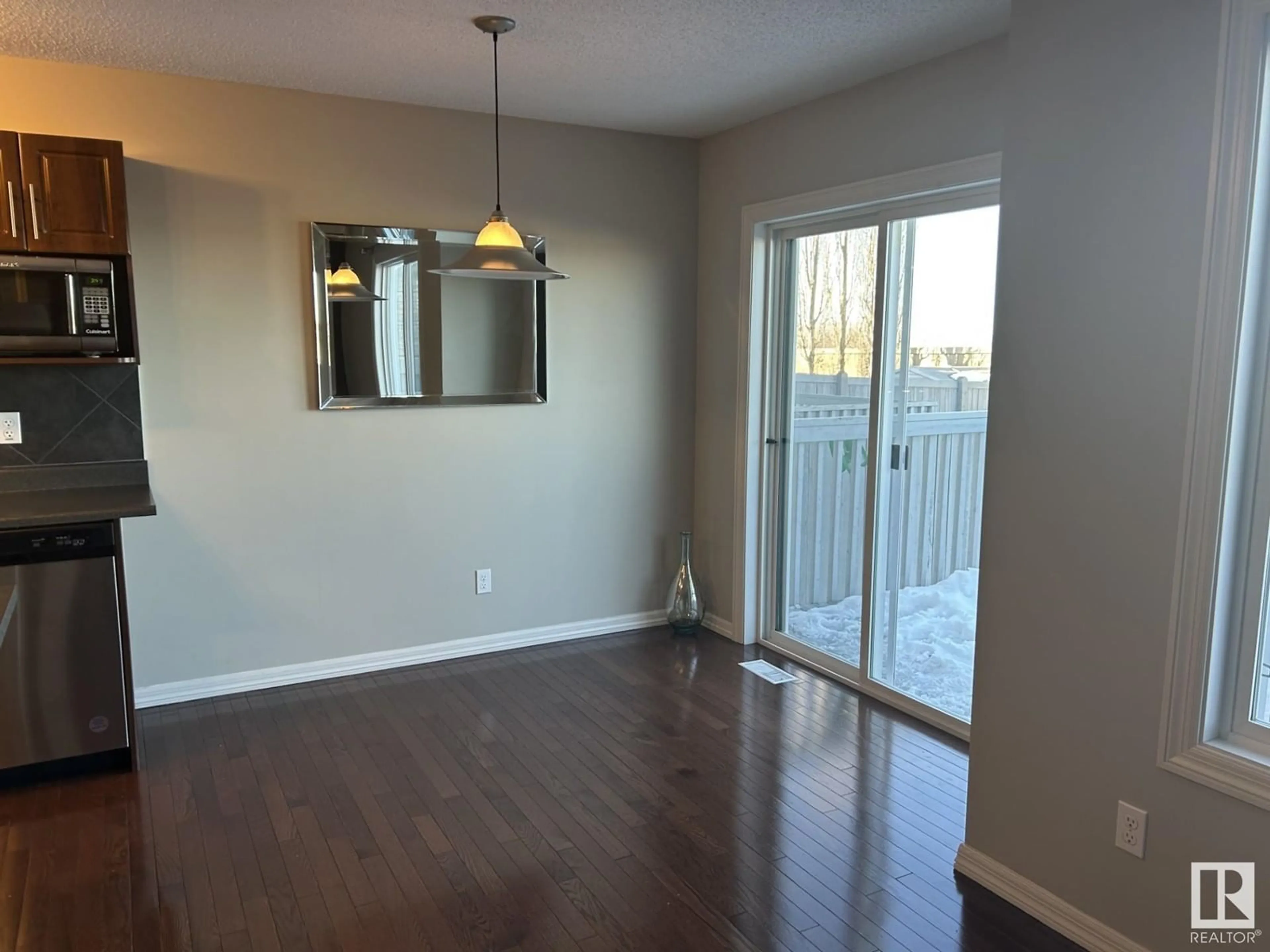 A pic of a room for 5148 1A AV SW, Edmonton Alberta T6X0X3