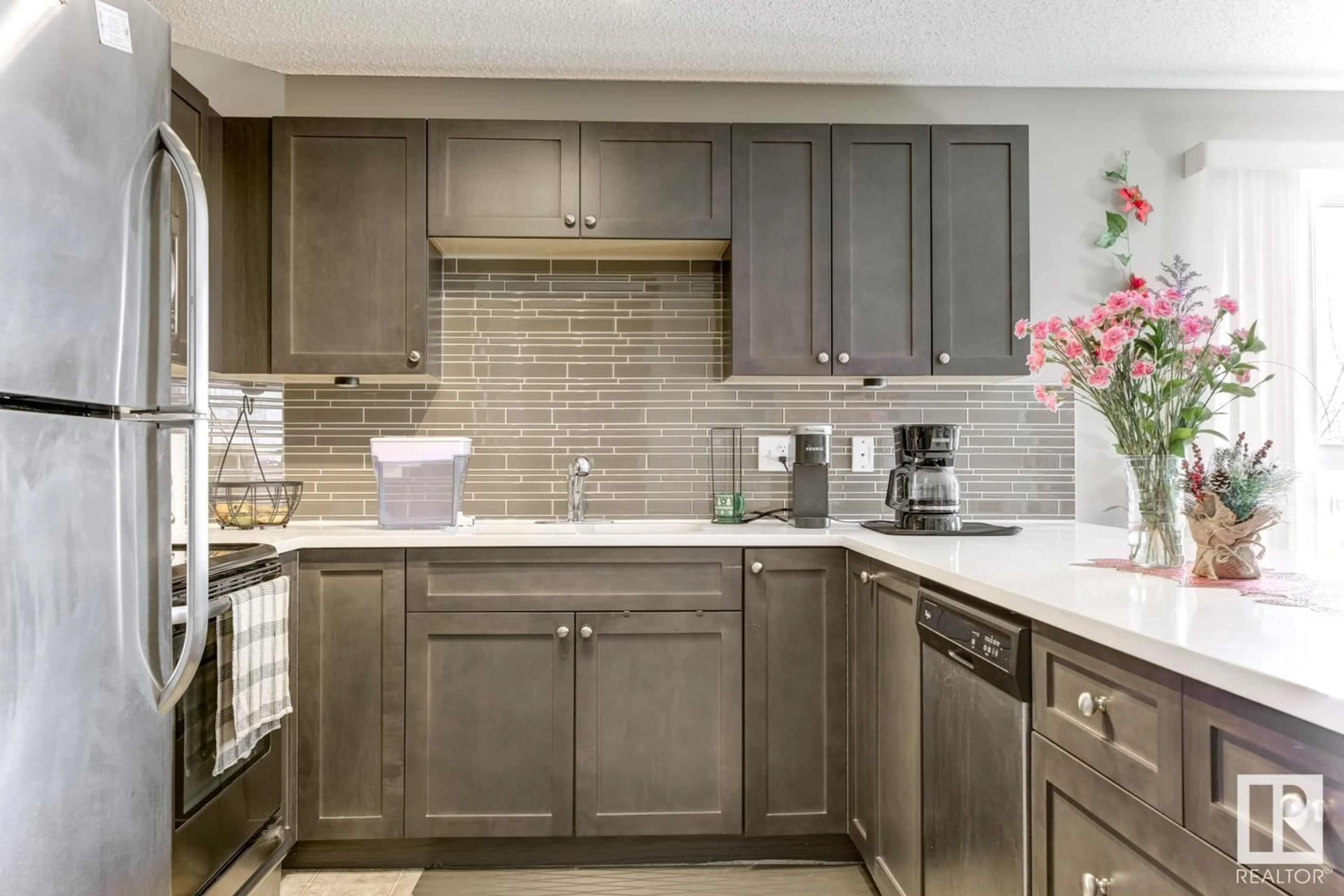 Contemporary kitchen, ceramic/tile floor for #247 1520 HAMMOND GATE GA NW, Edmonton Alberta T6M0J4