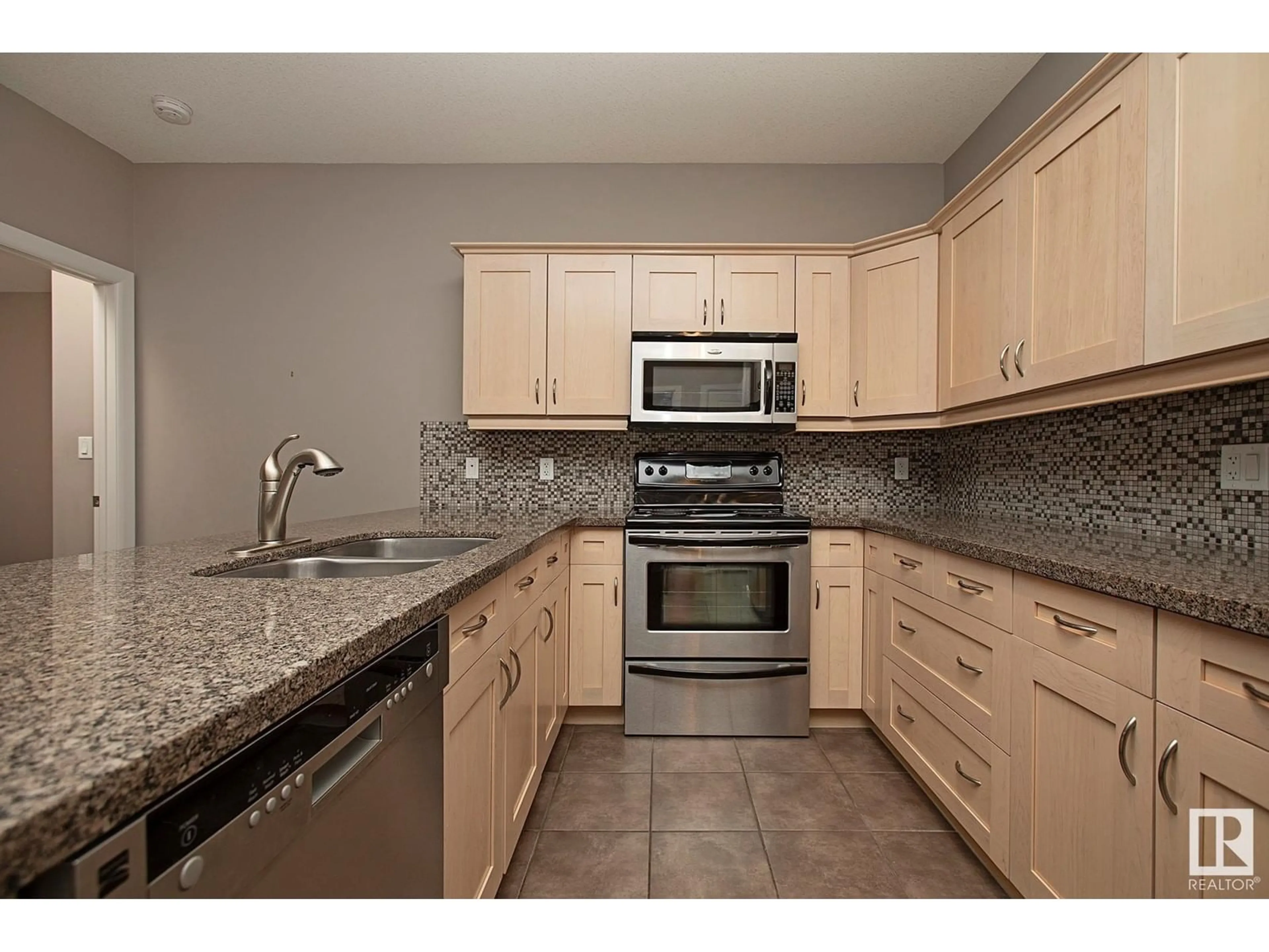 Standard kitchen, ceramic/tile floor for #422 400 PALISADES WY, Sherwood Park Alberta T8H0H4