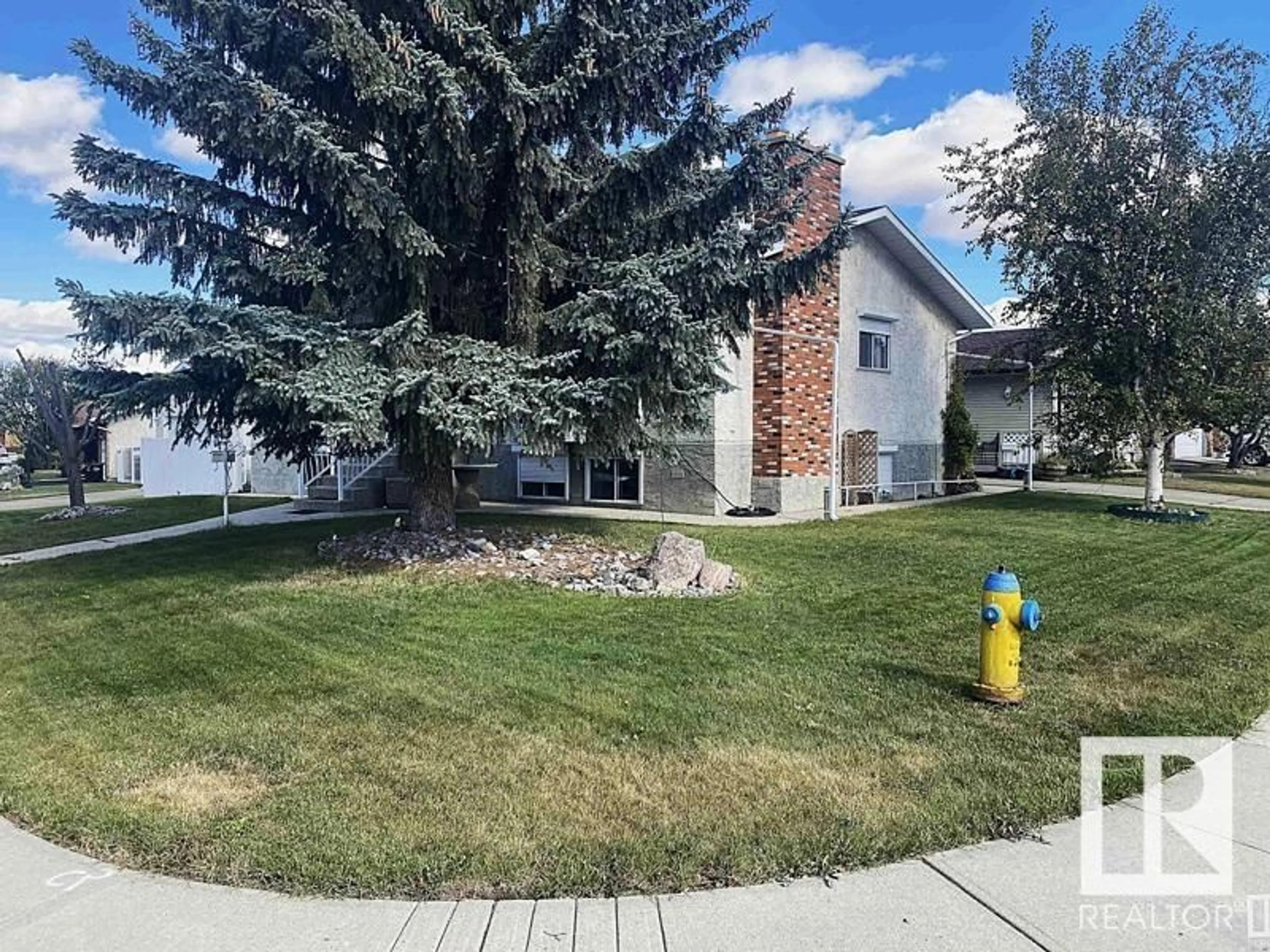 Unknown for NW - 16907 93 ST, Edmonton Alberta T5Z1X5