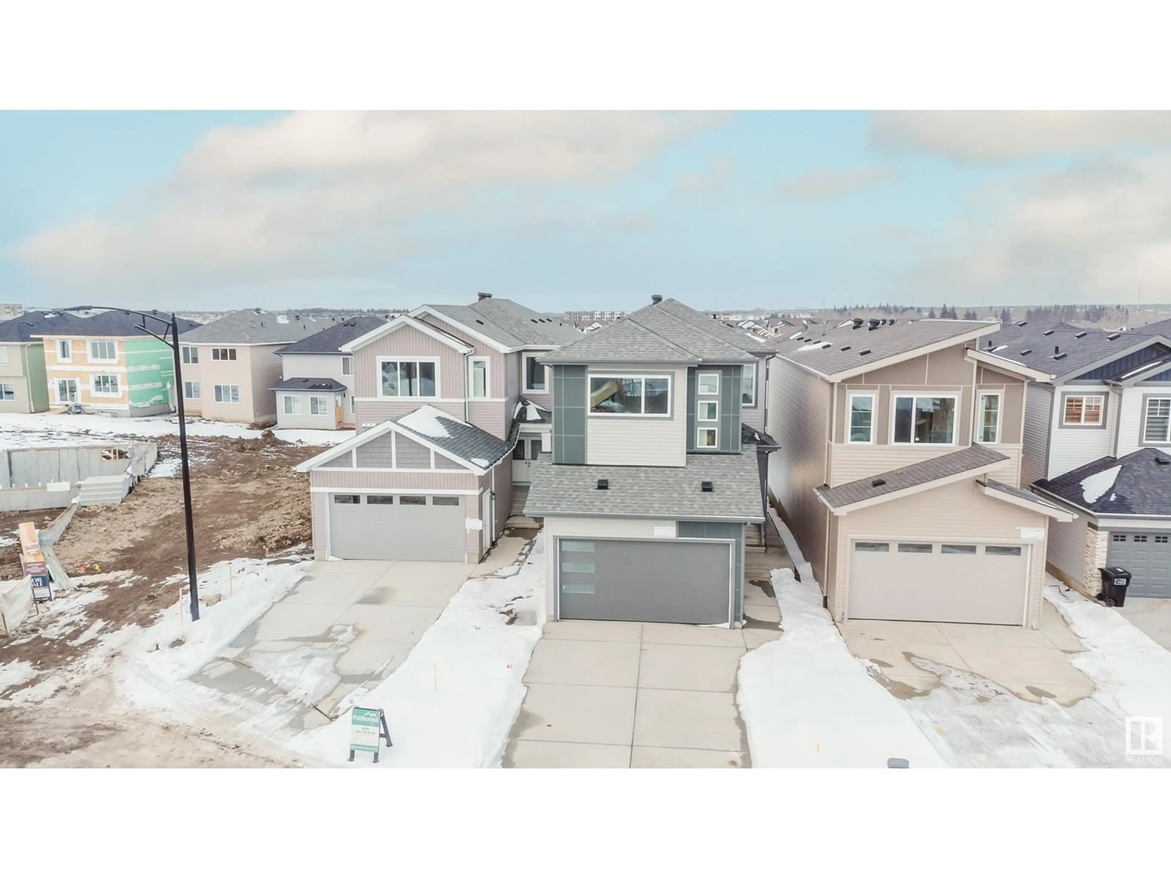 A pic from outside/outdoor area/front of a property/back of a property/a pic from drone, street for 1320 11 AV NW, Edmonton Alberta T6T2W3